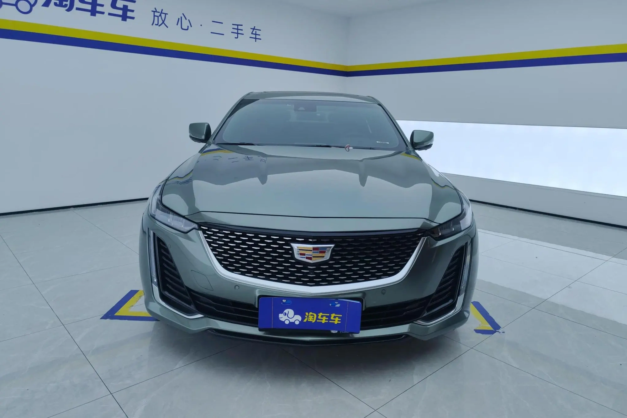 Cadillac Cadillac CT5 28T Luxury Standard Edition