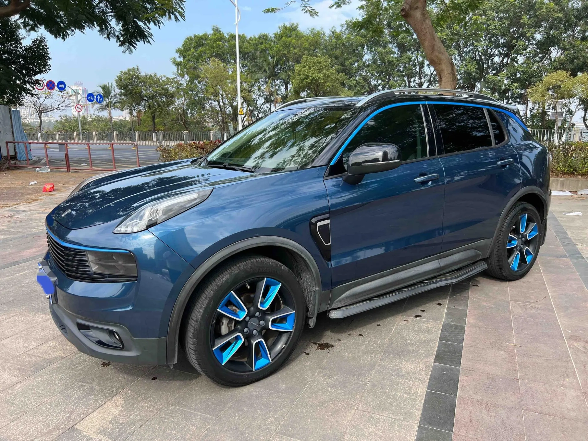 LYNK & CO Lynk 01 2.0T two-wheel drive Pro version