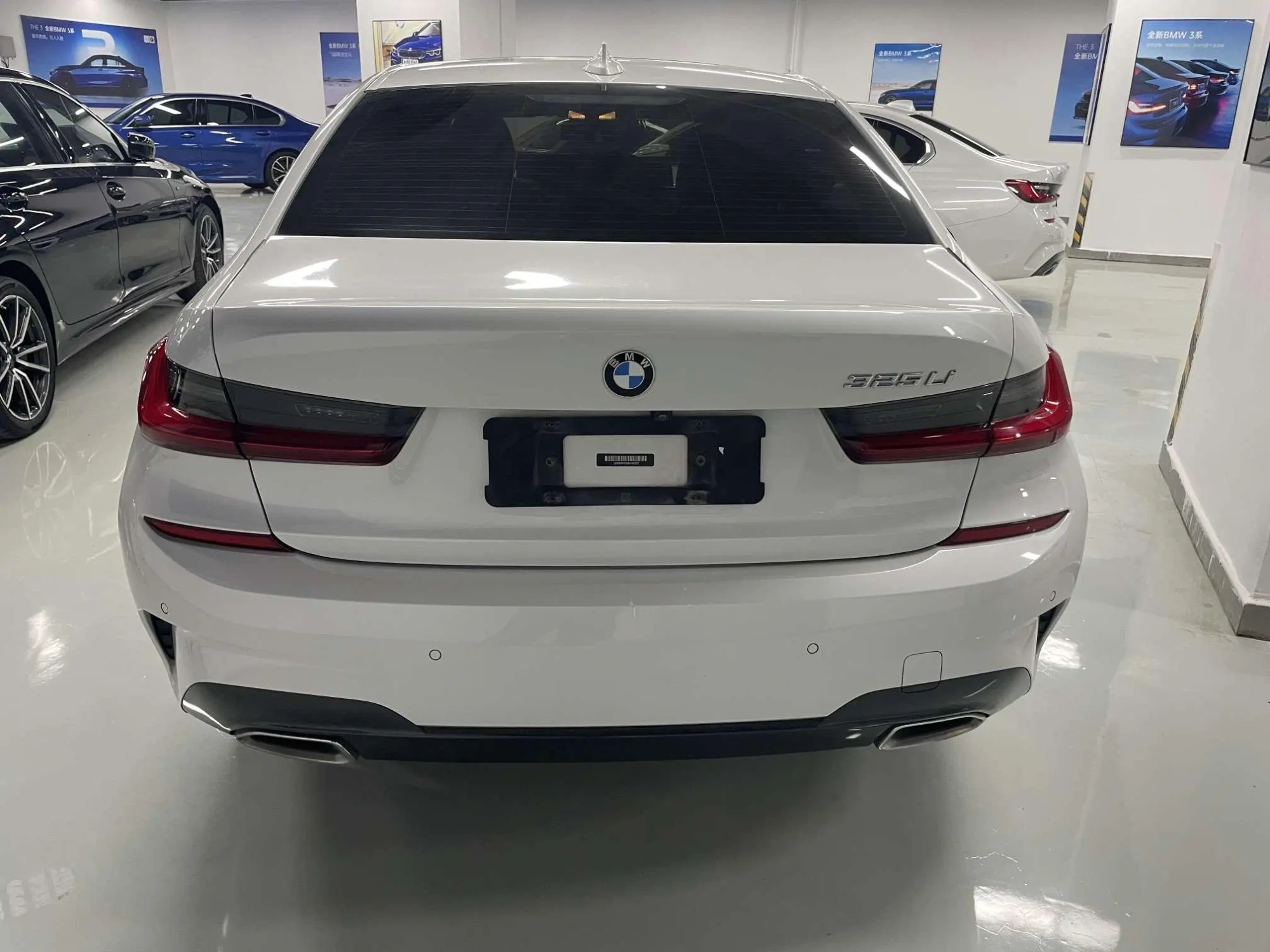 BMW BMW 3 Series Second facelift 325Li M sports suit