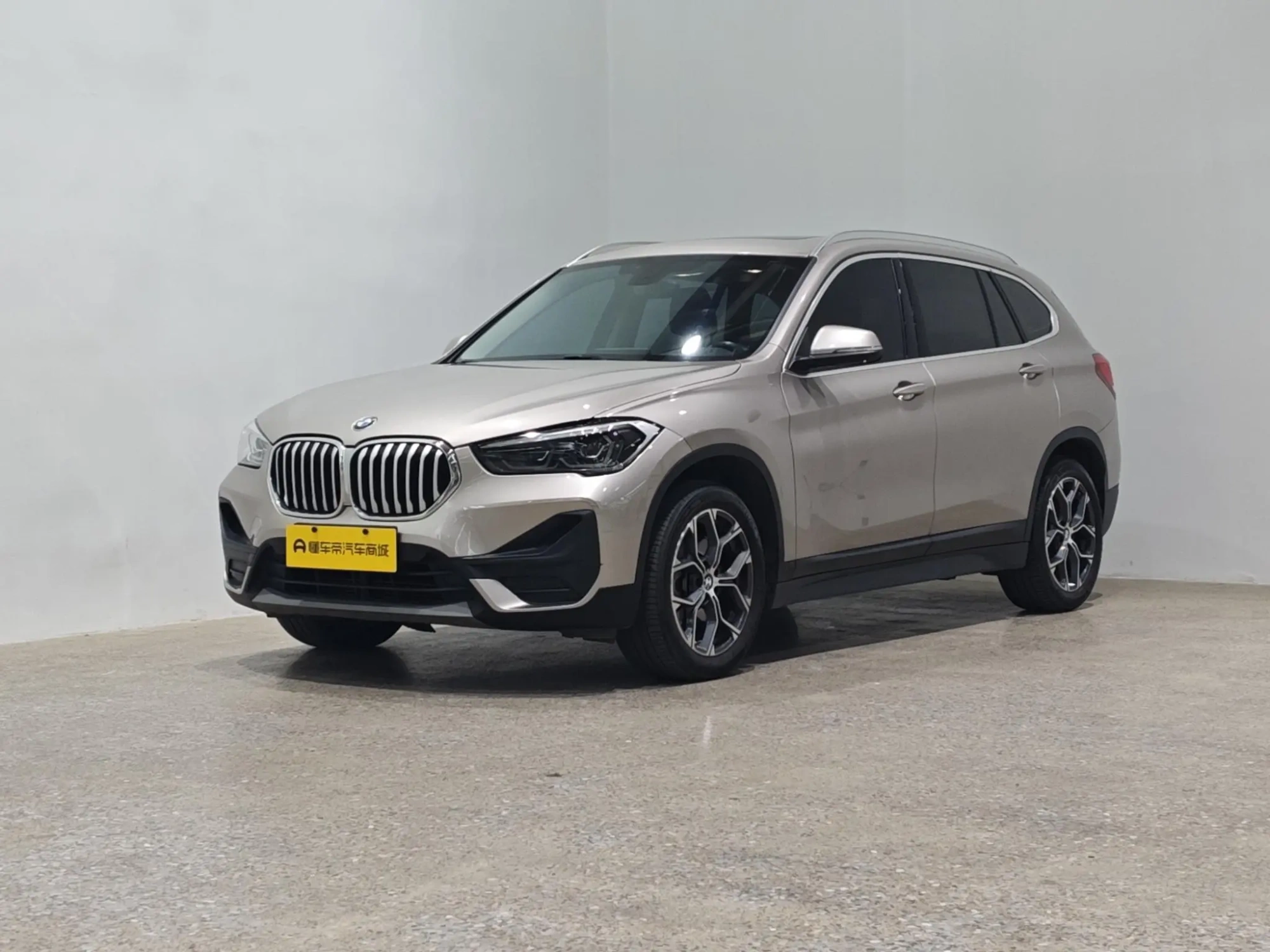 BMW BMW X1 Facelift sDrive25Li leading type