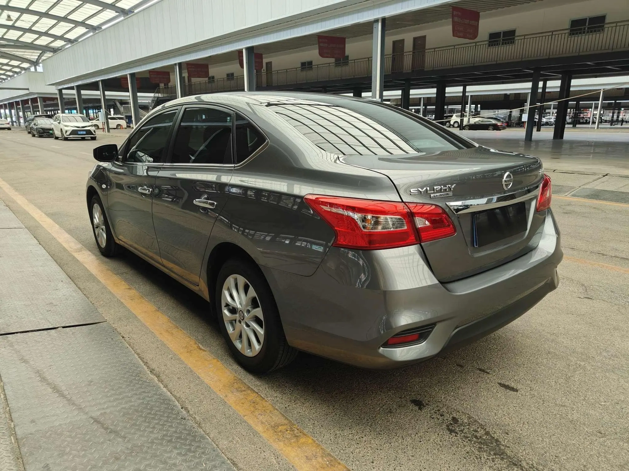 Nissan Xuan Yi Facelift Classic 1.6 XL CVT Deluxe Edition
