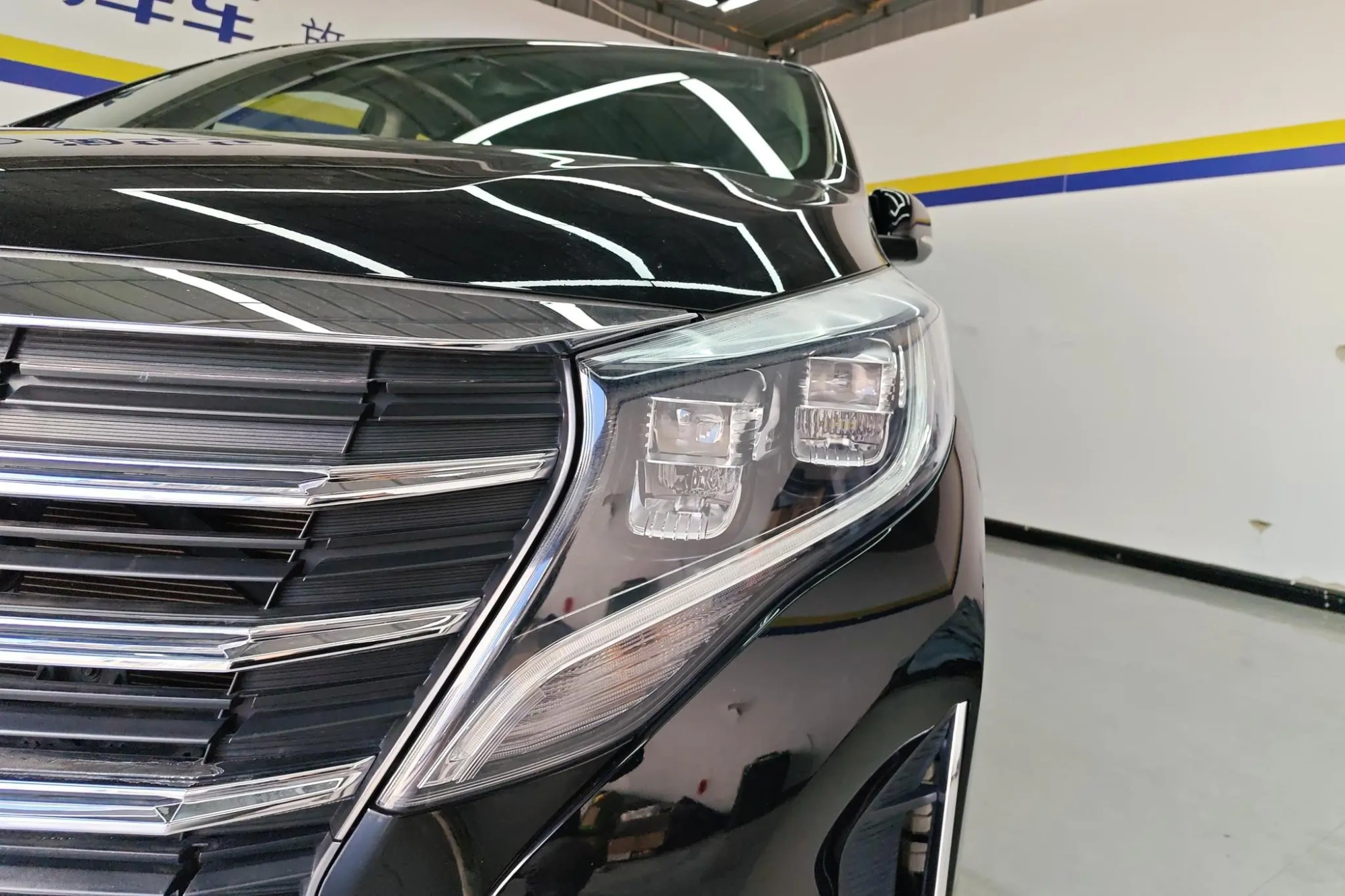 GAC Trumpchi M8 Lingxiu Series 390T Premium Edition