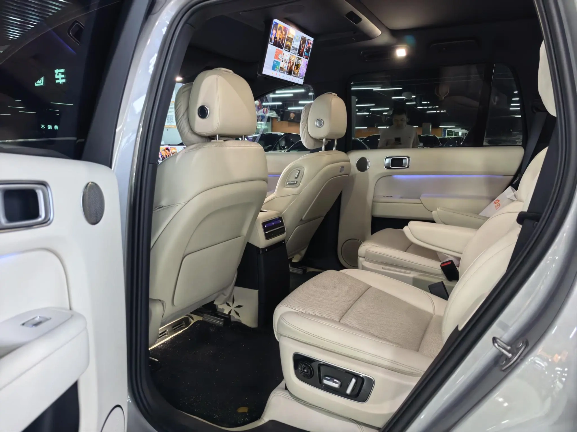 Li Auto Ideal L9 Max version