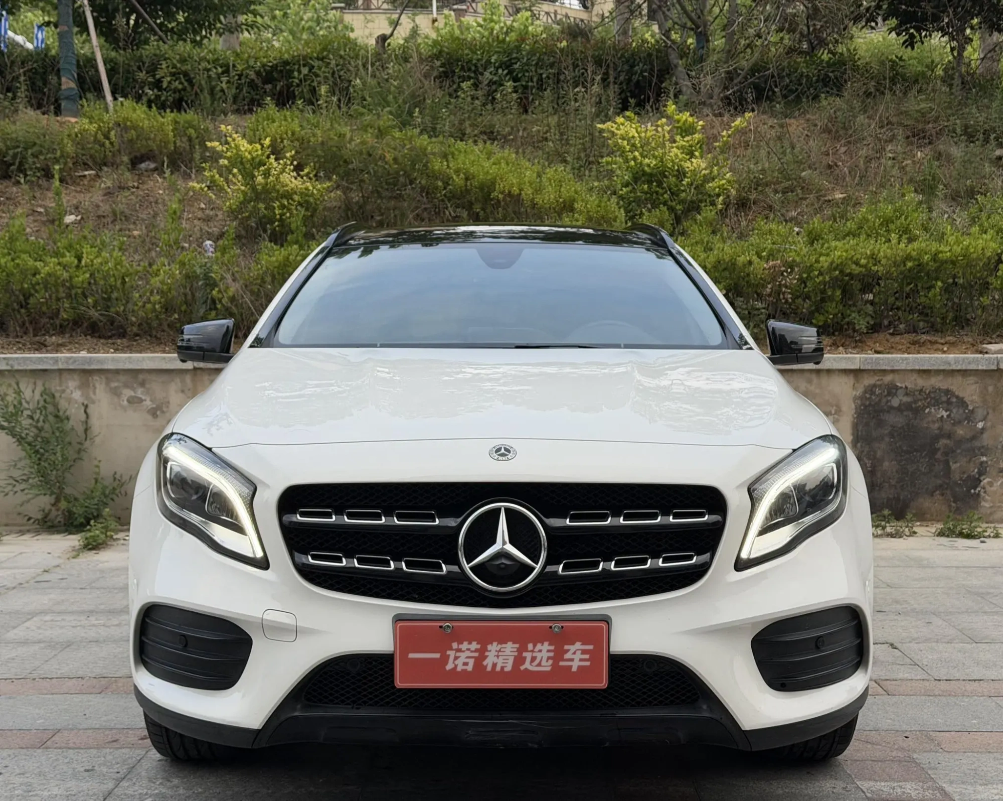 Mercedes-Benz Mercedes-Benz GLA GLA 220 4MATIC sports type