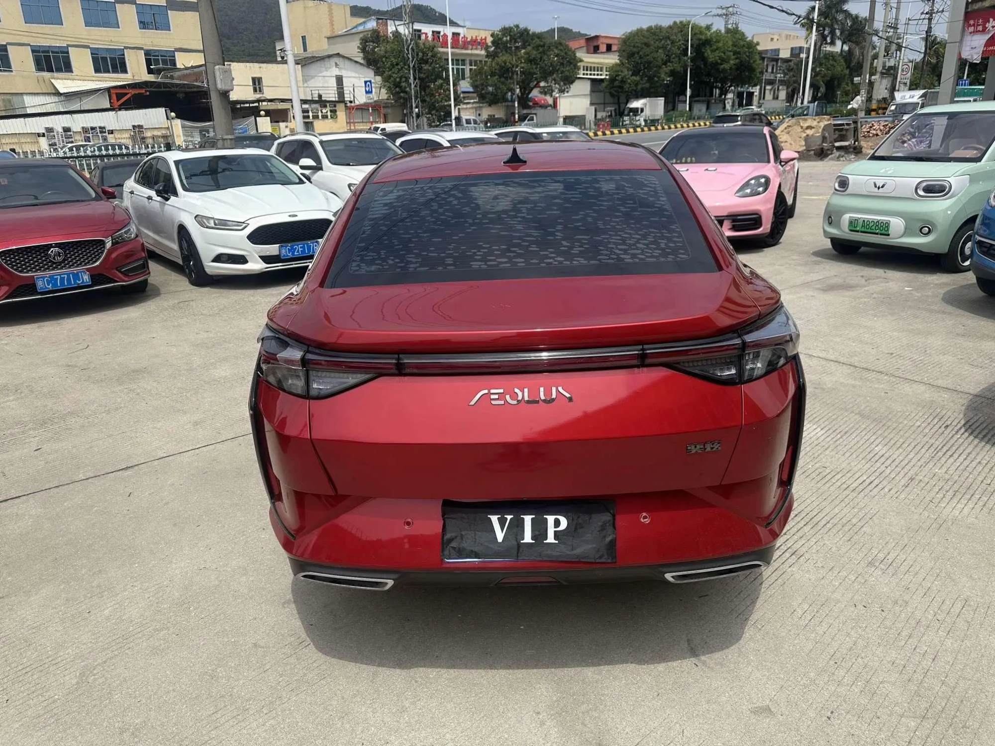 Dongfeng Fengshen Yi Hyun 230T automatic dazzling Track Rider Version