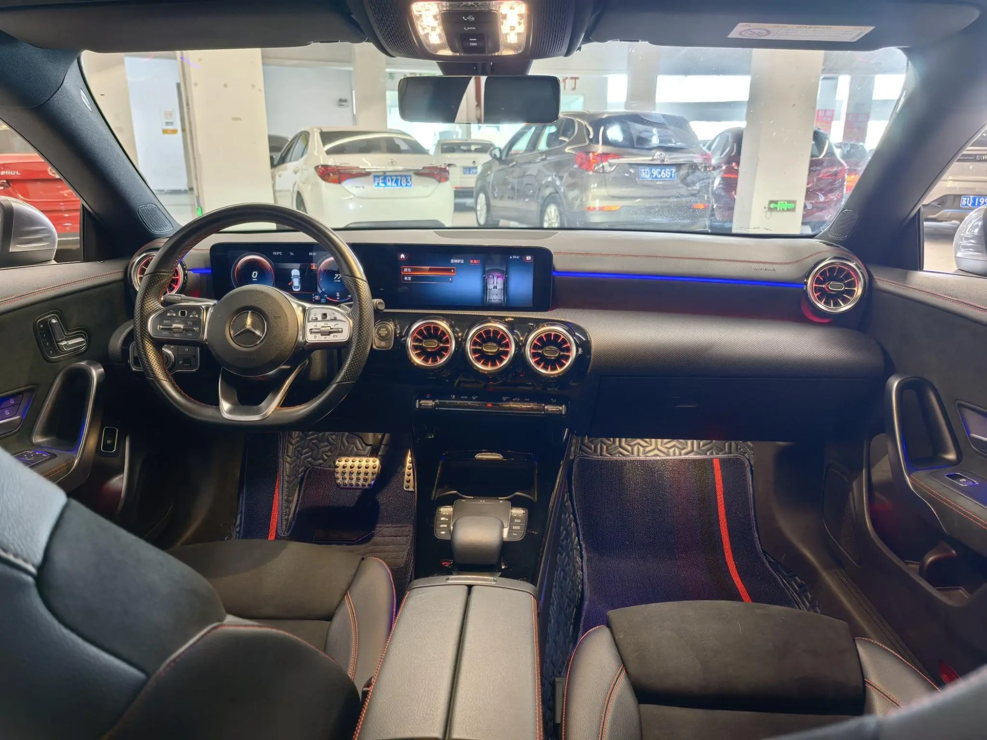 Mercedes-Benz Mercedes-Benz CLA CLA 200 four-door coupe