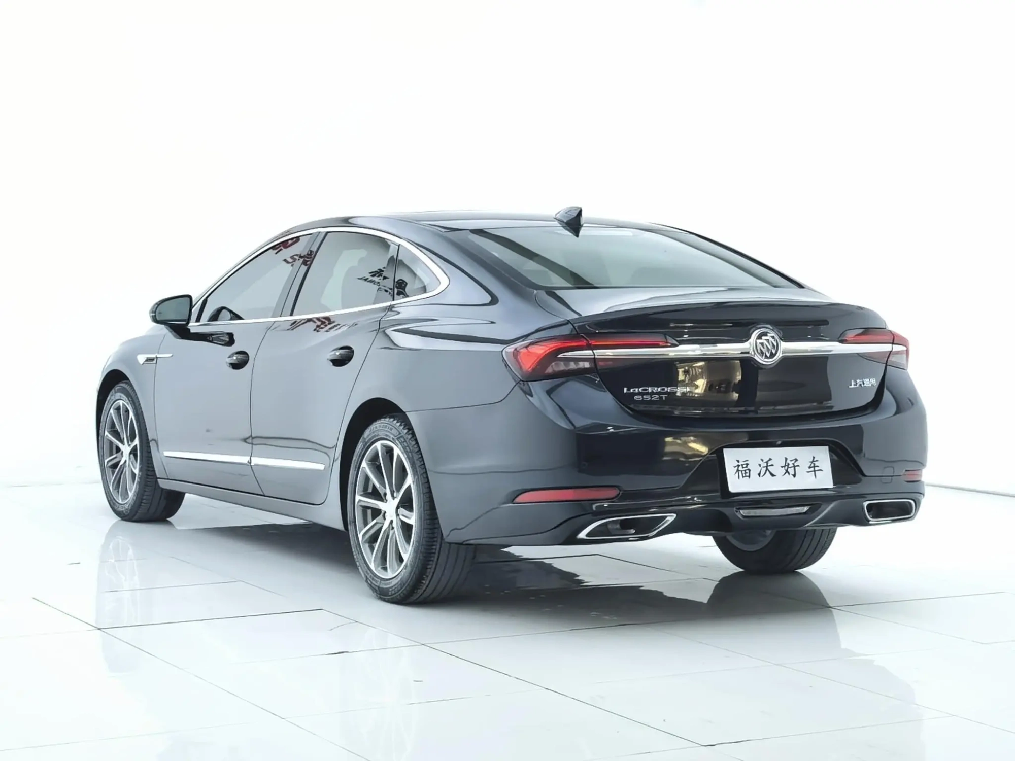 Buick Lacrosse 652T luxury