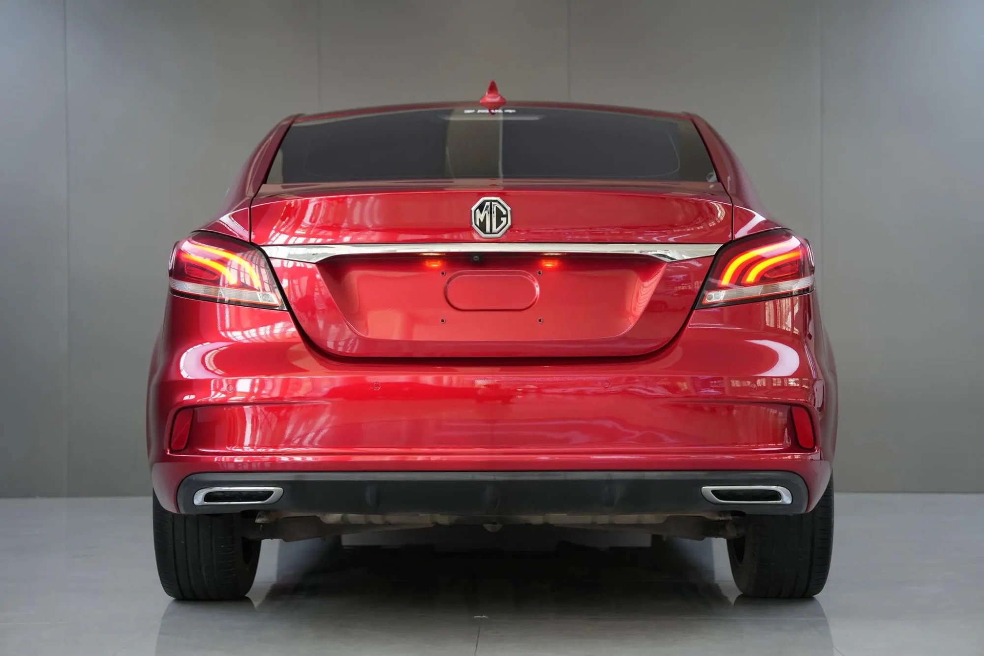 MG MG6 20T automatic Trophy Exclusive Internet version Country VI