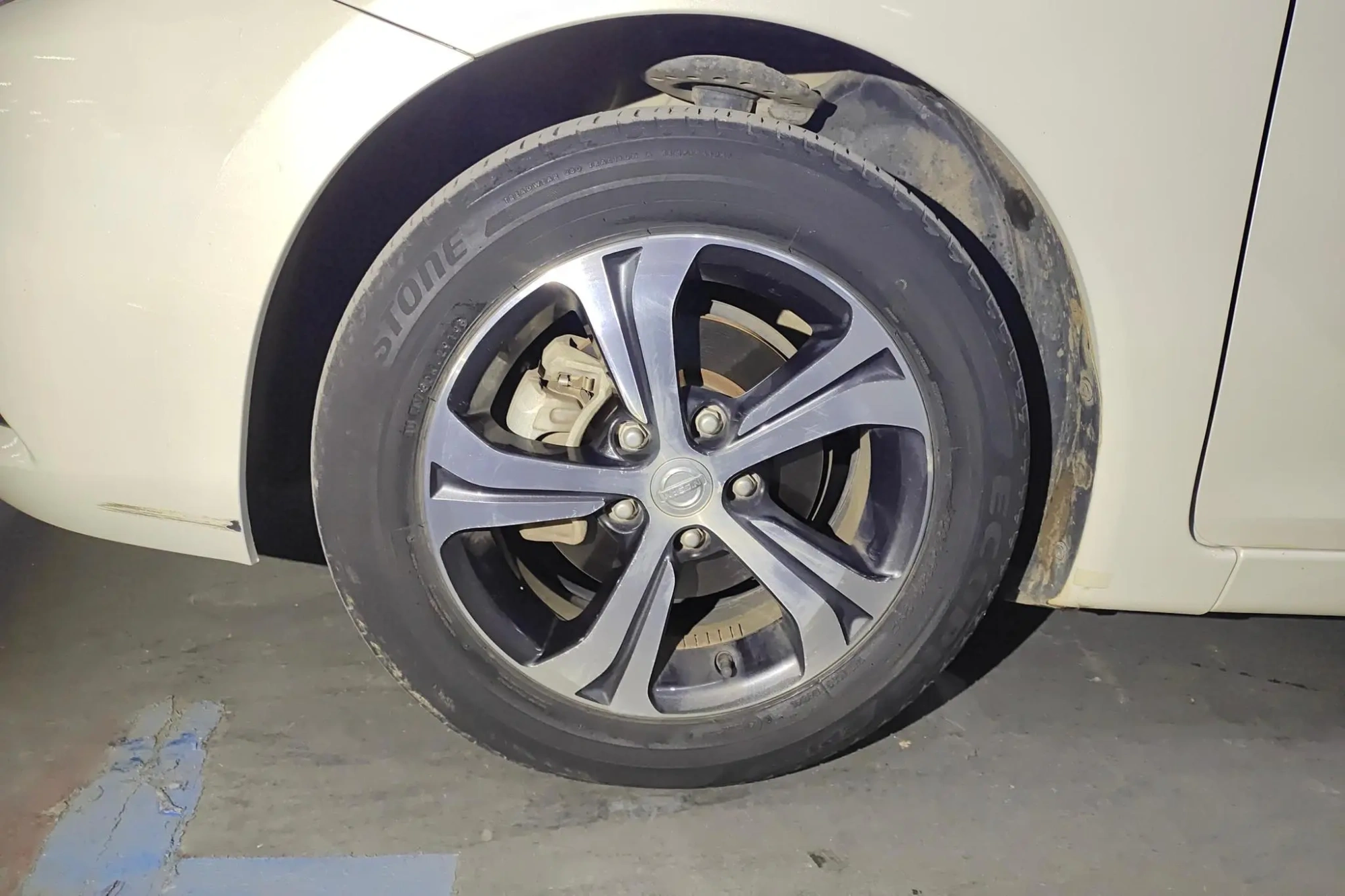 Nissan TIIDA 1.6L CVT Smart Enjoy Edition Country VI