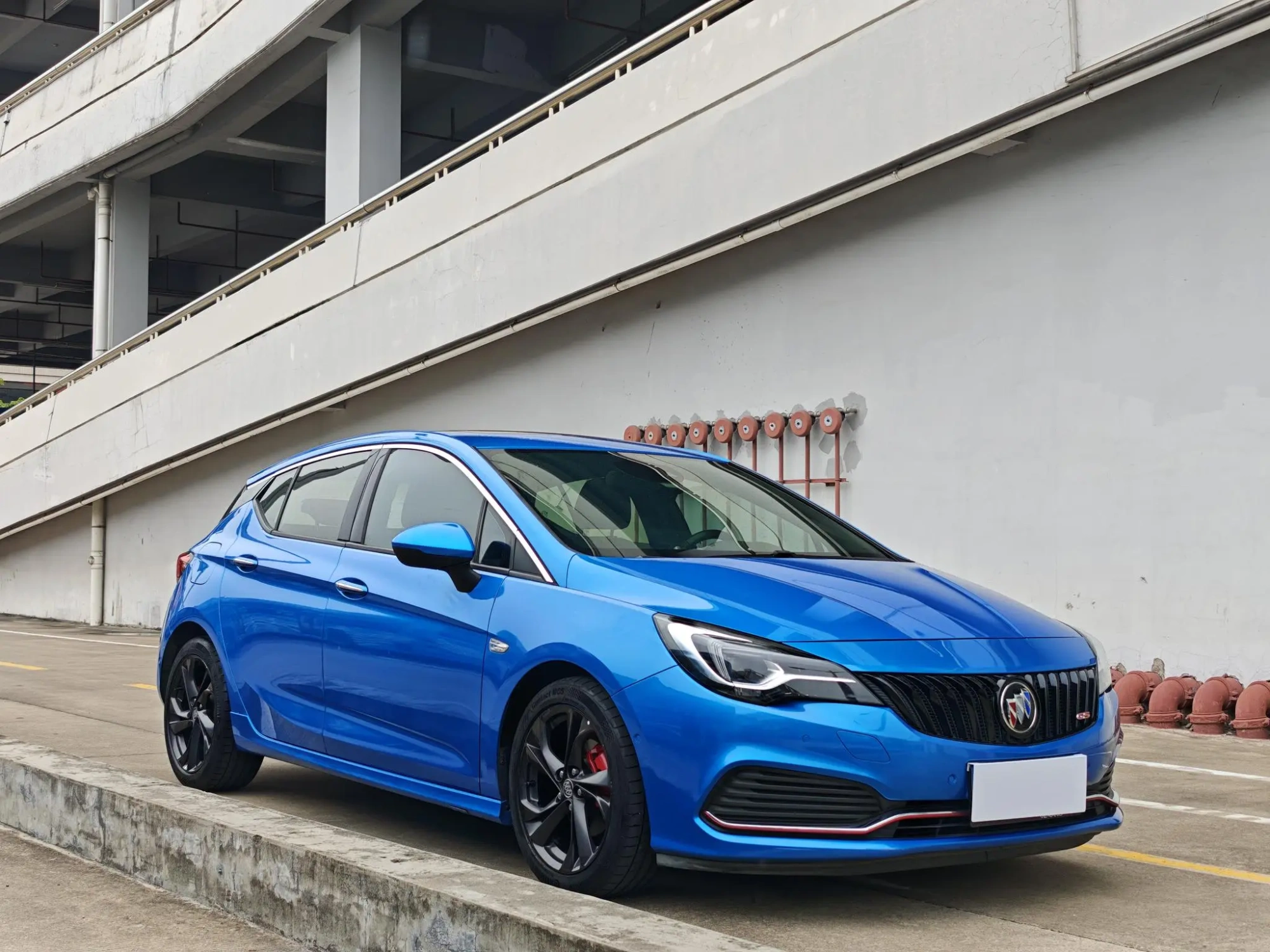 Buick Weilang Hatchback GS 20T dual clutch indulgent sports type