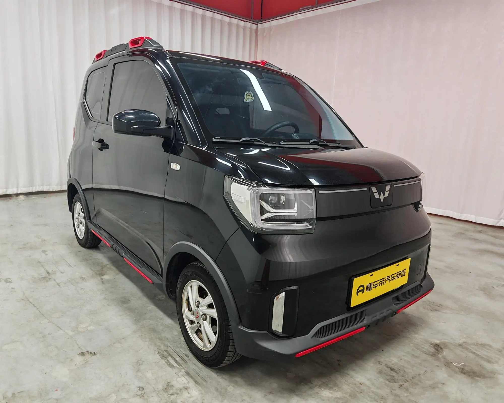 Wuling Wuling Hongguang MINIEV GAMEBOY 200km play coffee lithium iron phosphate