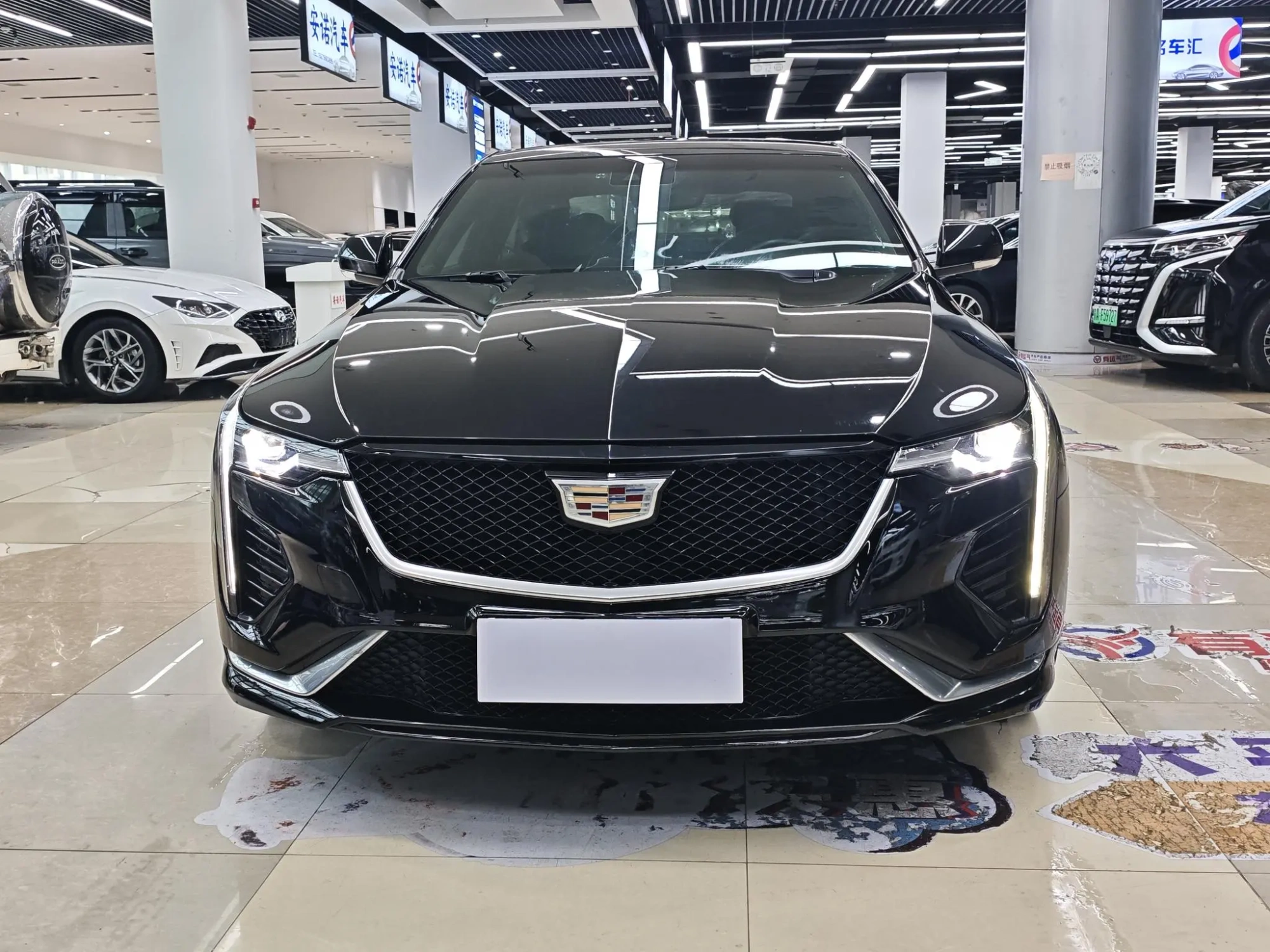 Cadillac Cadillac CT4 28T fashion type