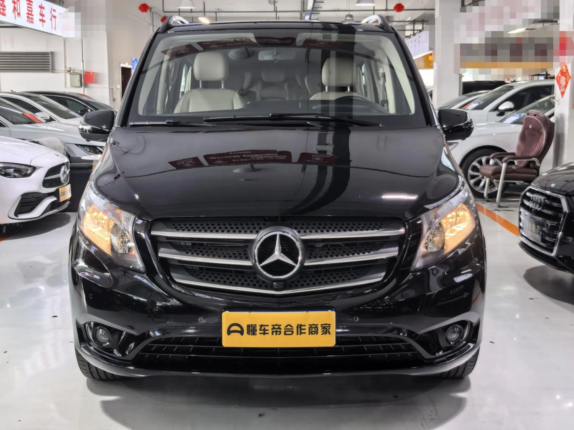 Mercedes-Benz Vito 2.0T Business Edition 7 Seats