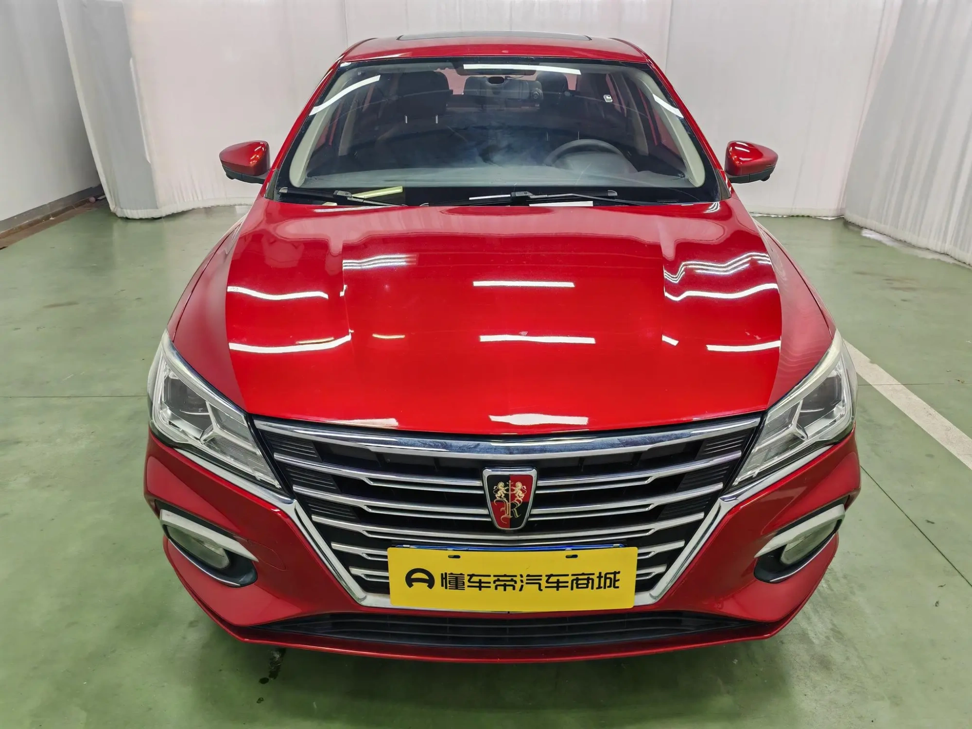 Roewe Roewe i5 1.5L automatic 4G Interconnection Linghao Ultimate Edition Country VI