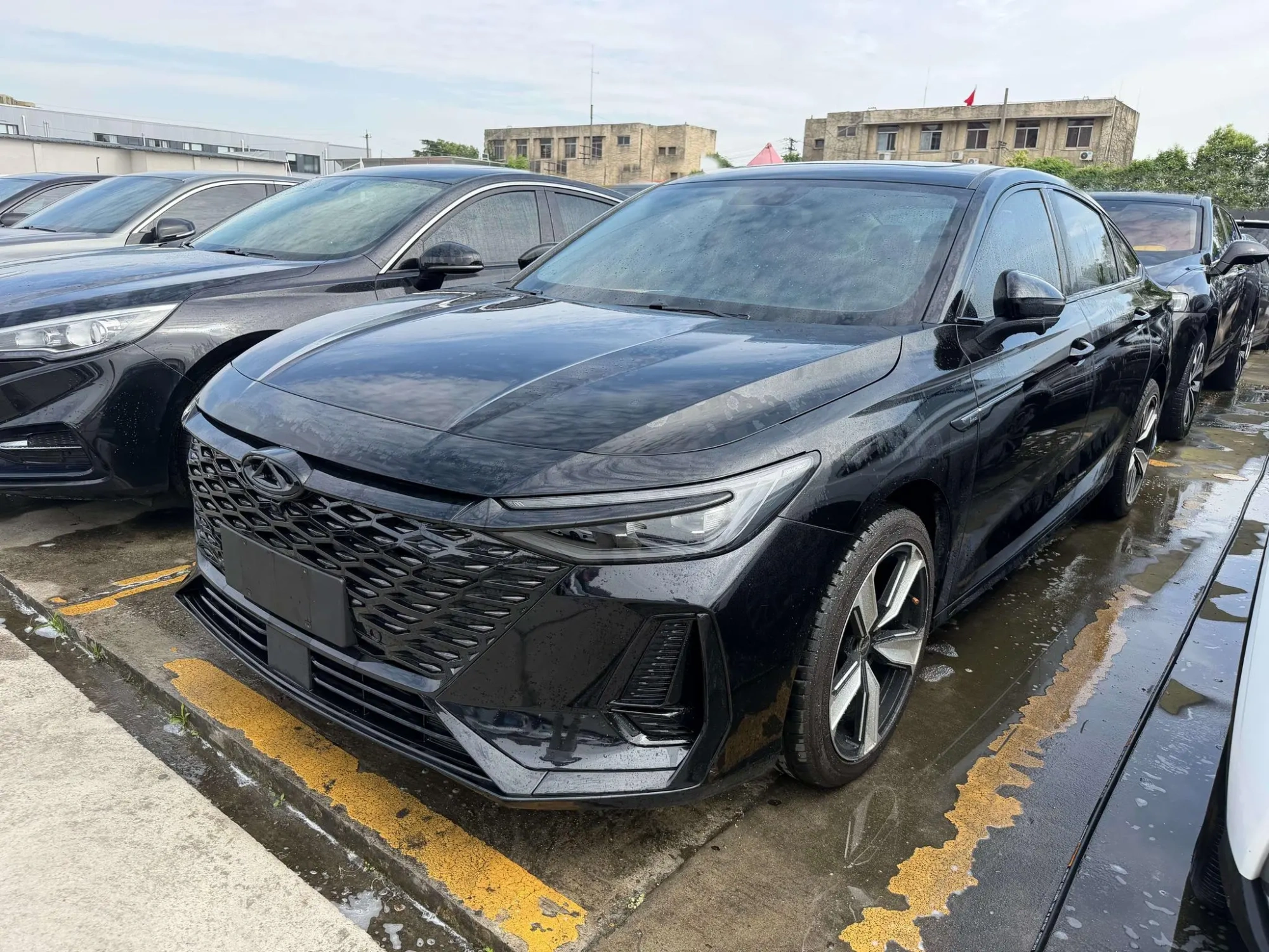 Chery Fulwin Arrizo 8 1.6TGDI DCT Yi
