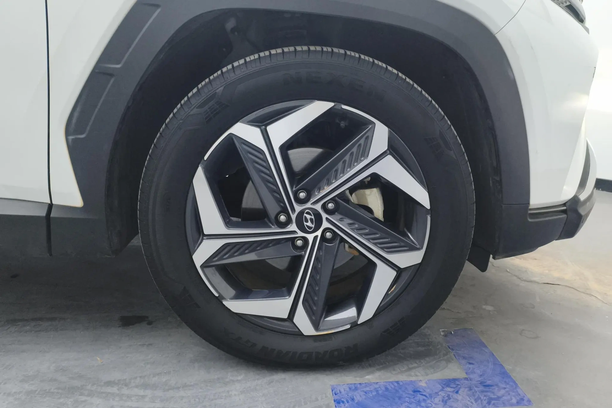 Hyundai Tucson Tucson L 1.5T LUX Two-wheel drive Premium Edition