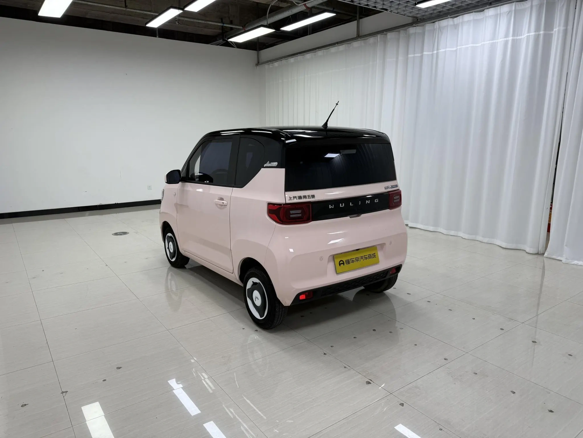 Wuling Wuling Hongguang MINIEV Macaron Premium Lithium Iron Phosphate