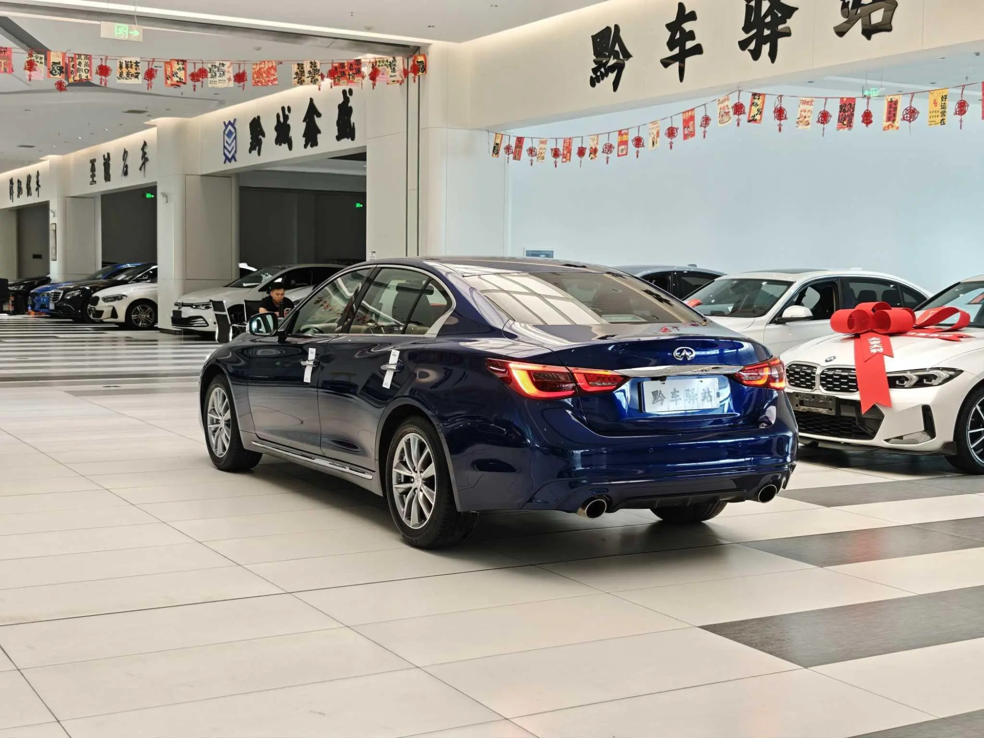 Infiniti Infiniti Q50L 2.0T Comfort Version Country VI