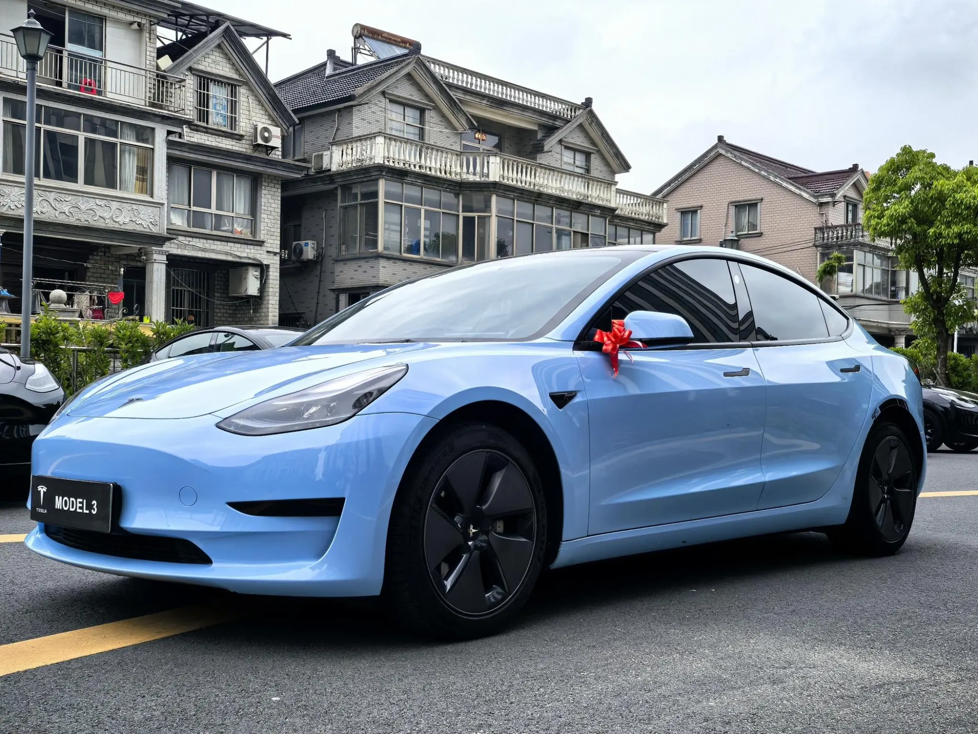 Tesla Model 3 Rear-wheel drive version