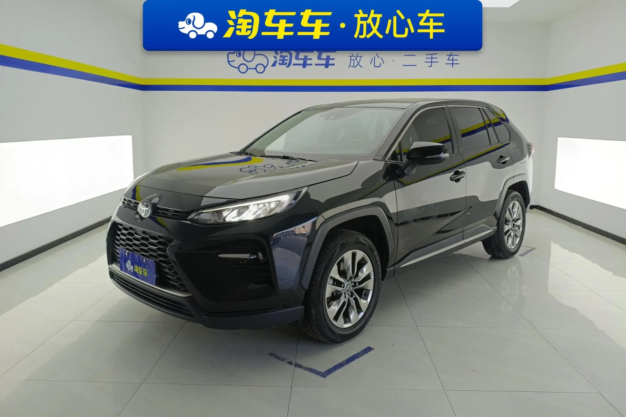 TOYOTA Wilanda 2.0L four-wheel drive Deluxe Edition
