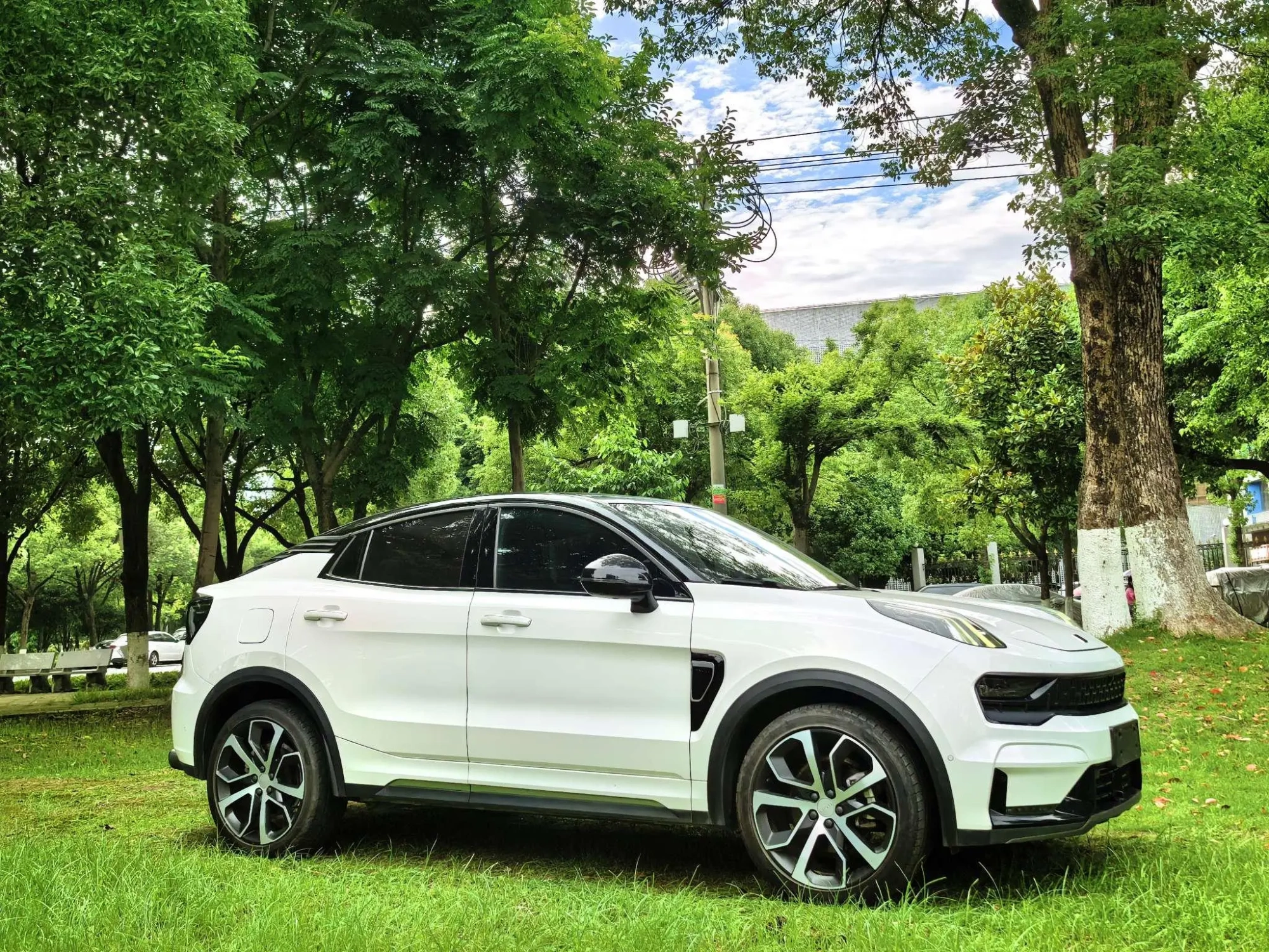 LYNK & CO Lynk 05 2.0TD four-wheel drive Halo