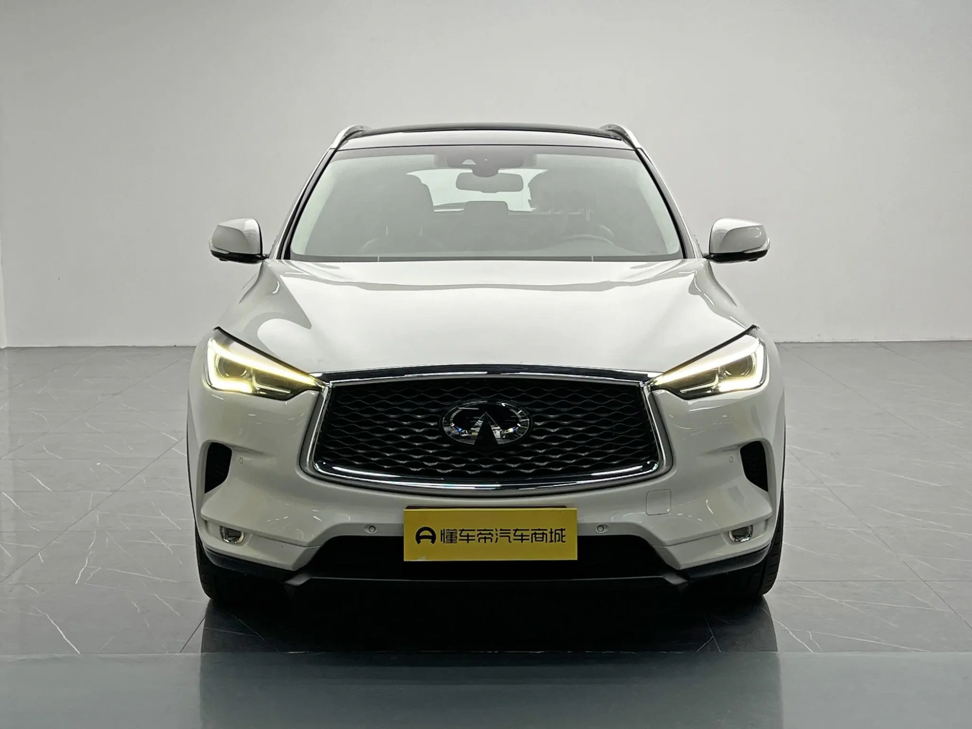 Infiniti Infiniti QX50 2.0T four-wheel drive smart version