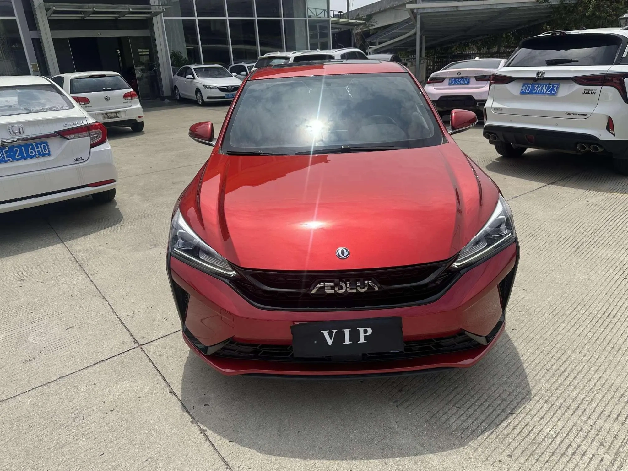 Dongfeng Fengshen Yi Hyun 230T automatic dazzling Track Rider Version