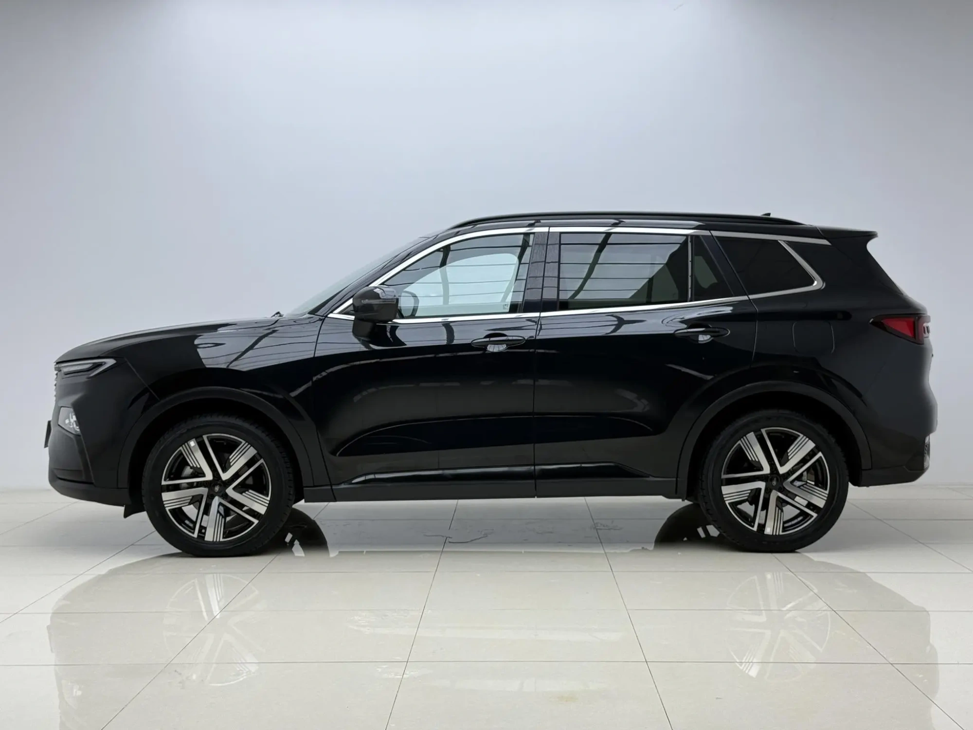 Ford Ling Rui EcoBoost 170 Galaxy Edition