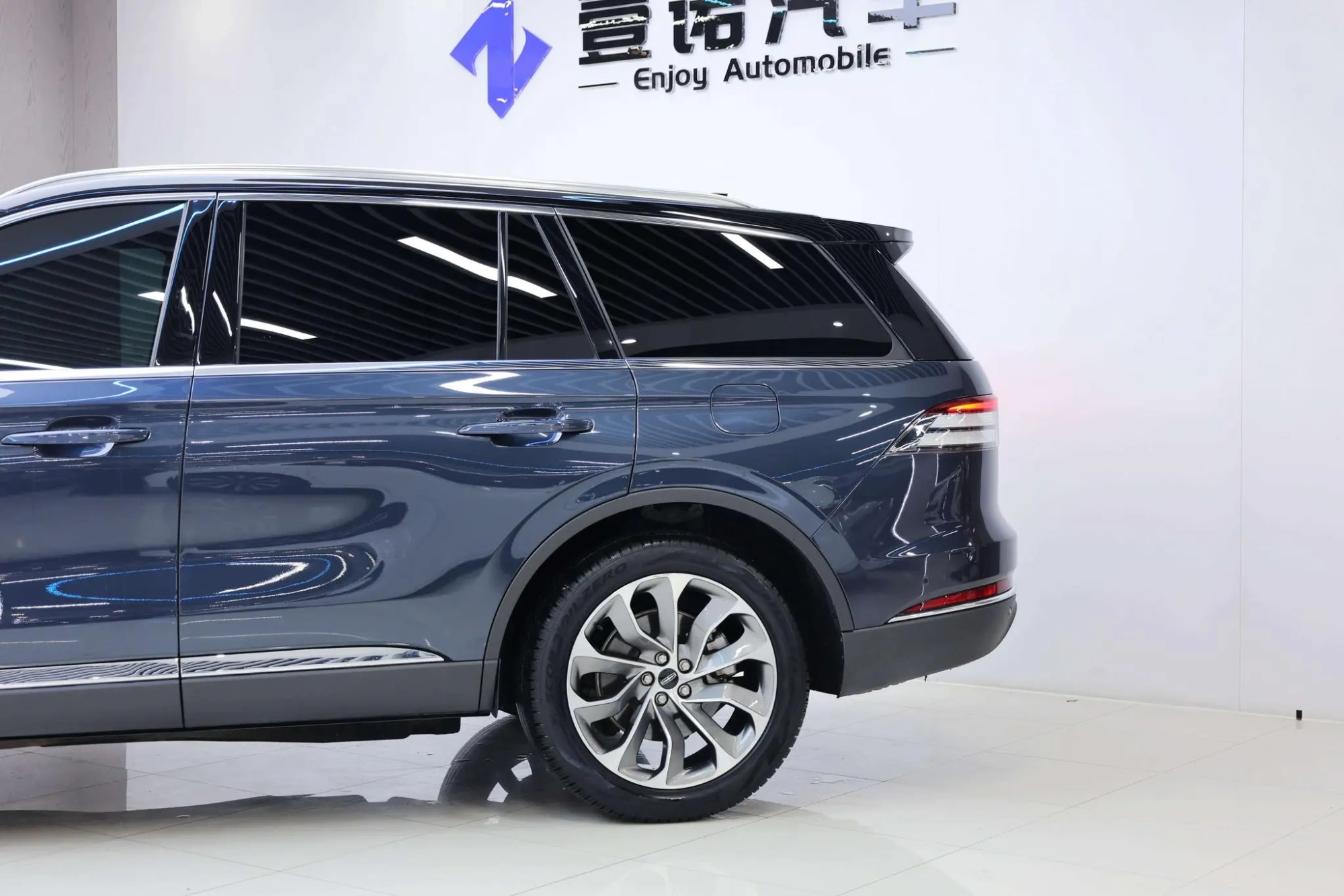 Lincoln Flying home 3.0T V6 four-wheel drive Executive Edition