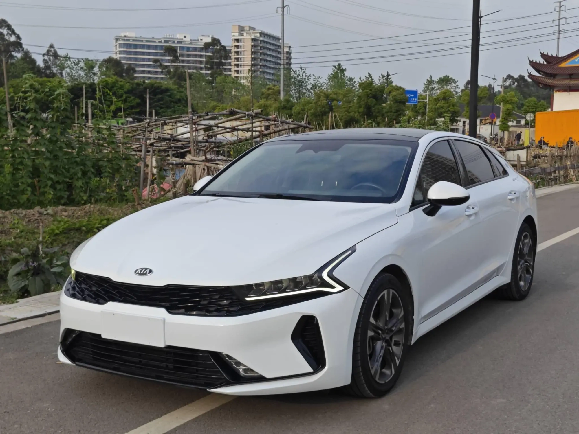 Kia Kia K5 270T CVVD Luxury Technology Edition