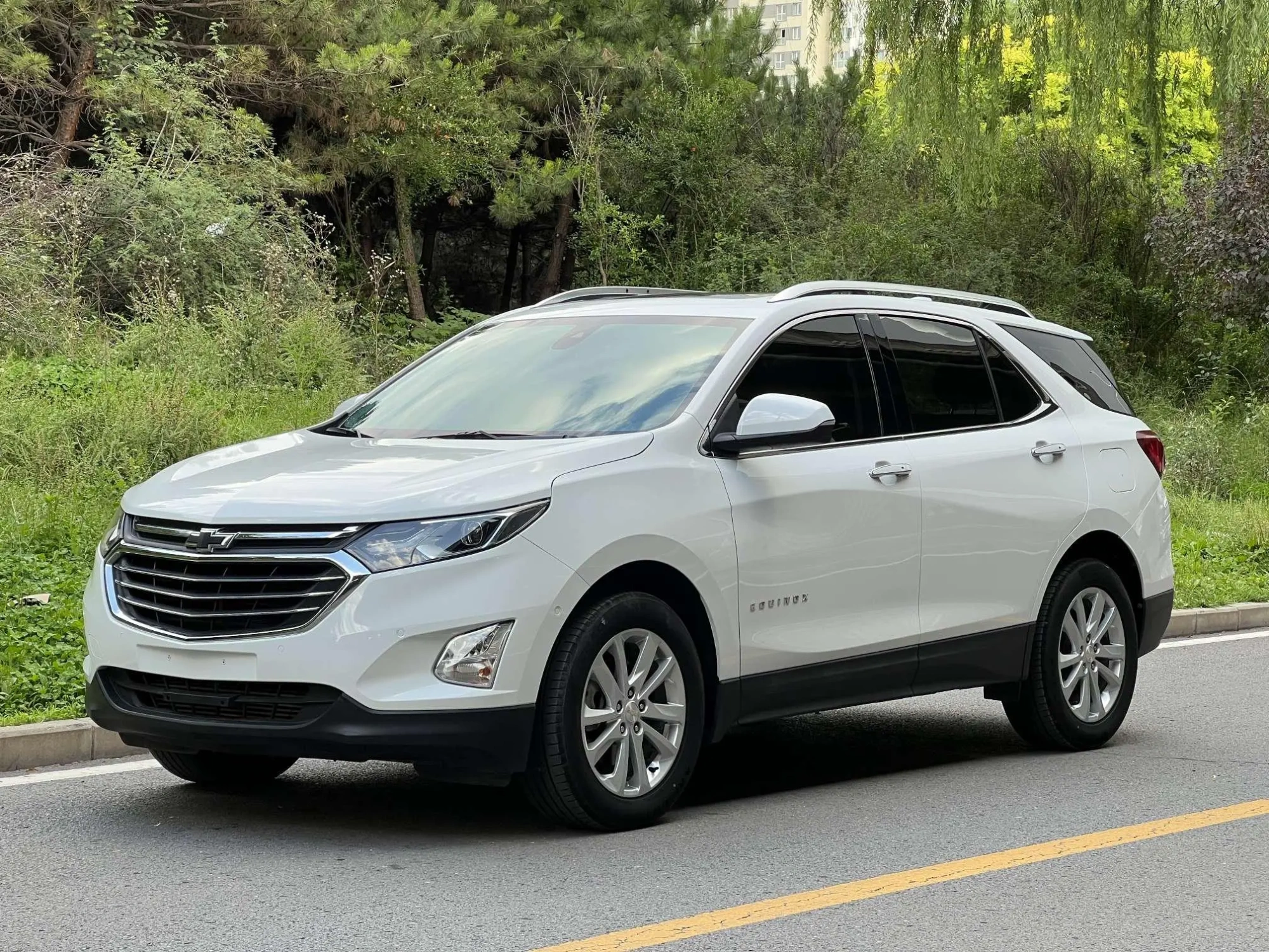 Chevrolet Explorer 550T automatic four-wheel drive crossover edition