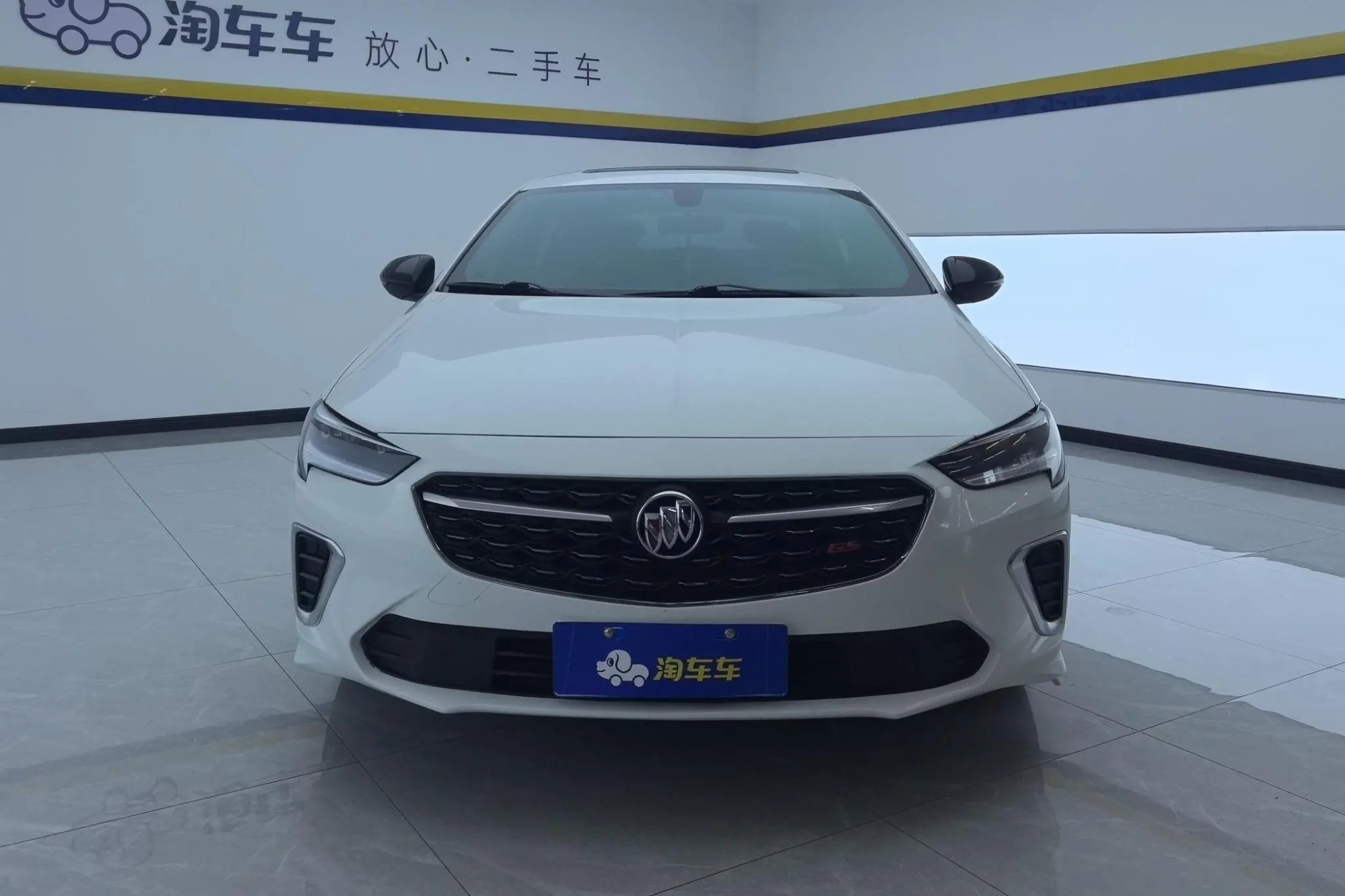 Buick Regal GS 28T Elite type