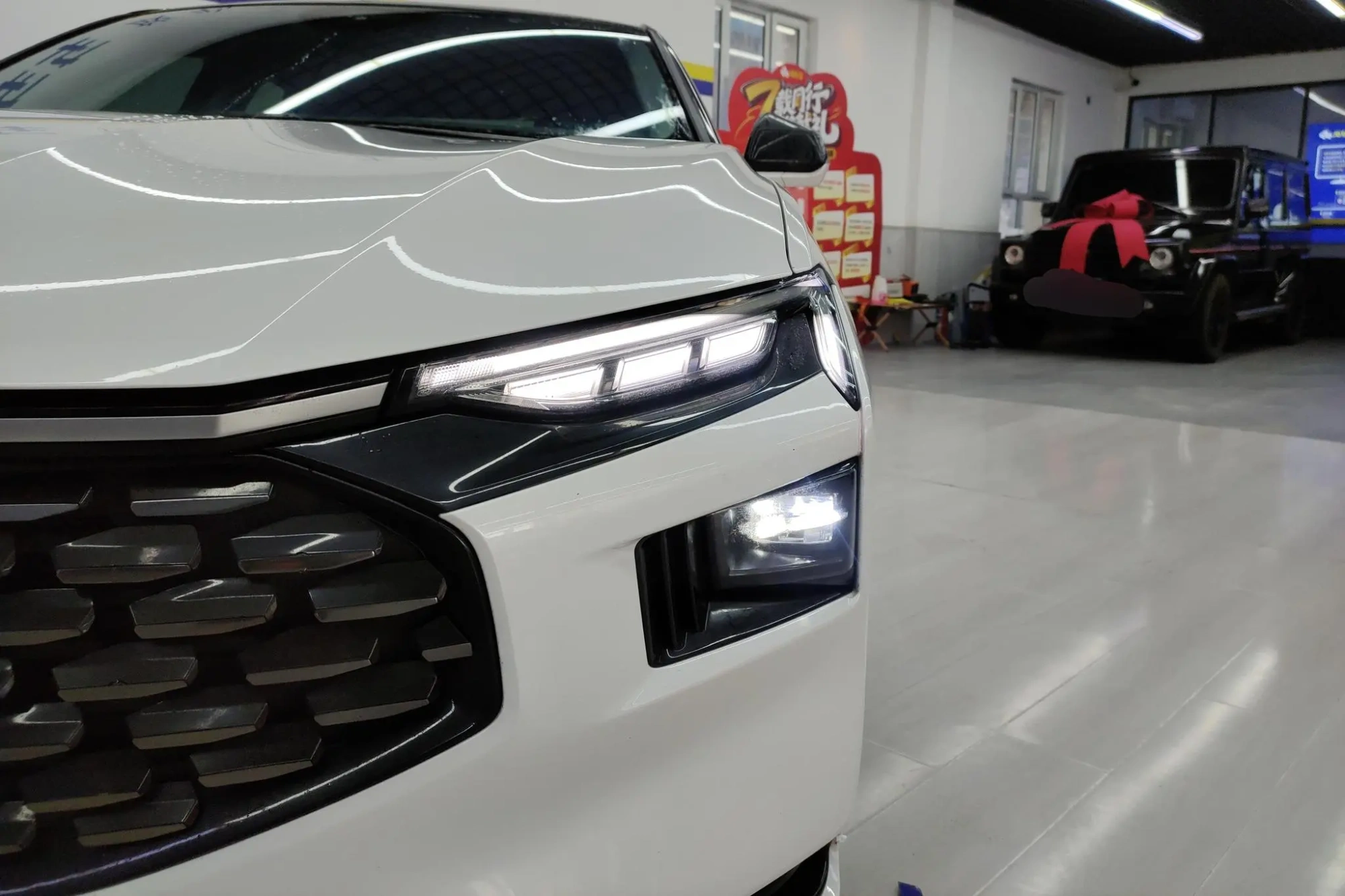 Ford Mondeo EcoBoost 245 Luxury