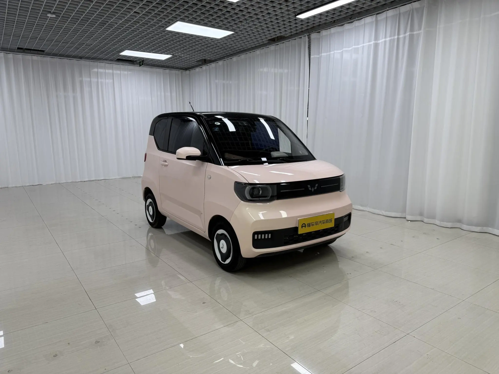 Wuling Wuling Hongguang MINIEV Macaron Premium Lithium Iron Phosphate