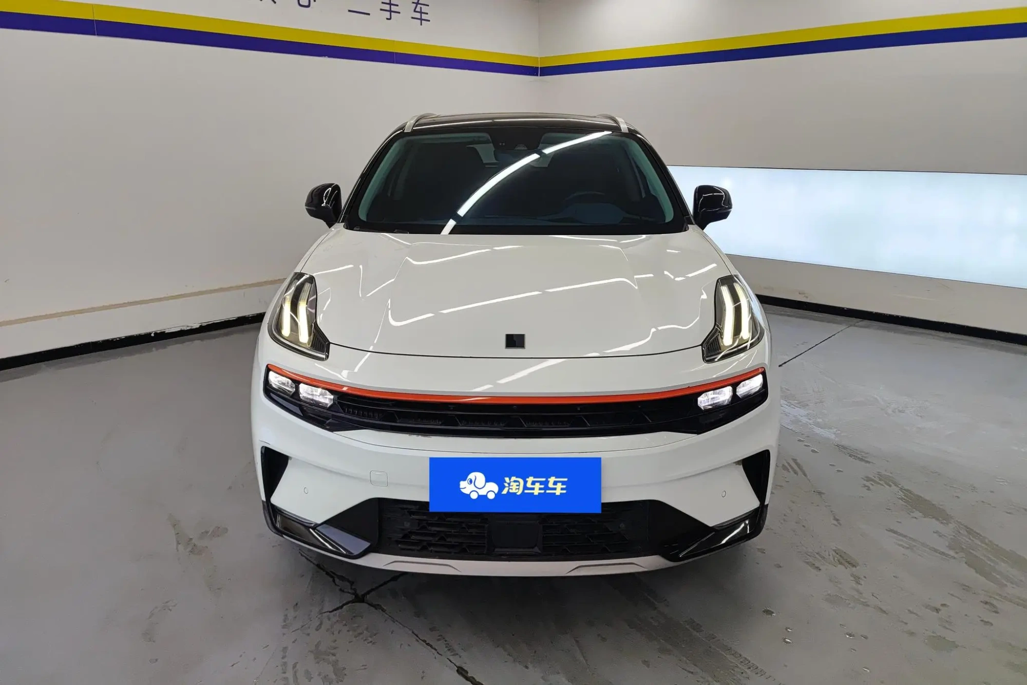 LYNK & CO Lynk 06 1.5T Yao Halo