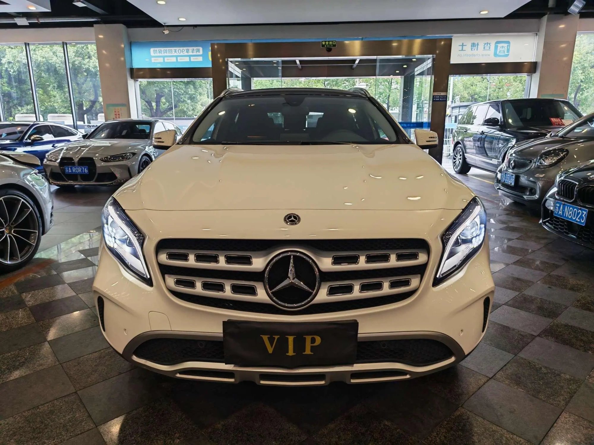Mercedes-Benz Mercedes-Benz GLA GLA 200 fashion type