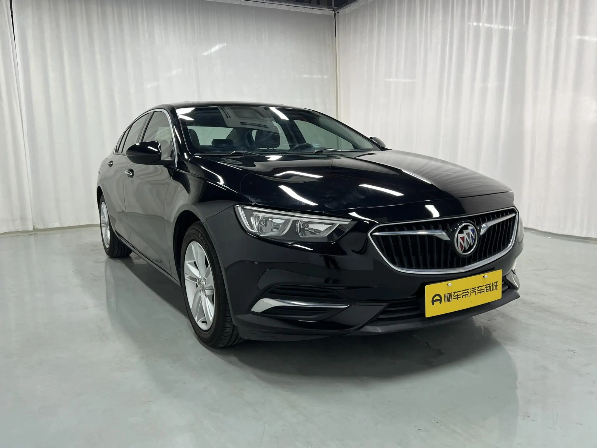 Buick Regal 20T Elite Country VI