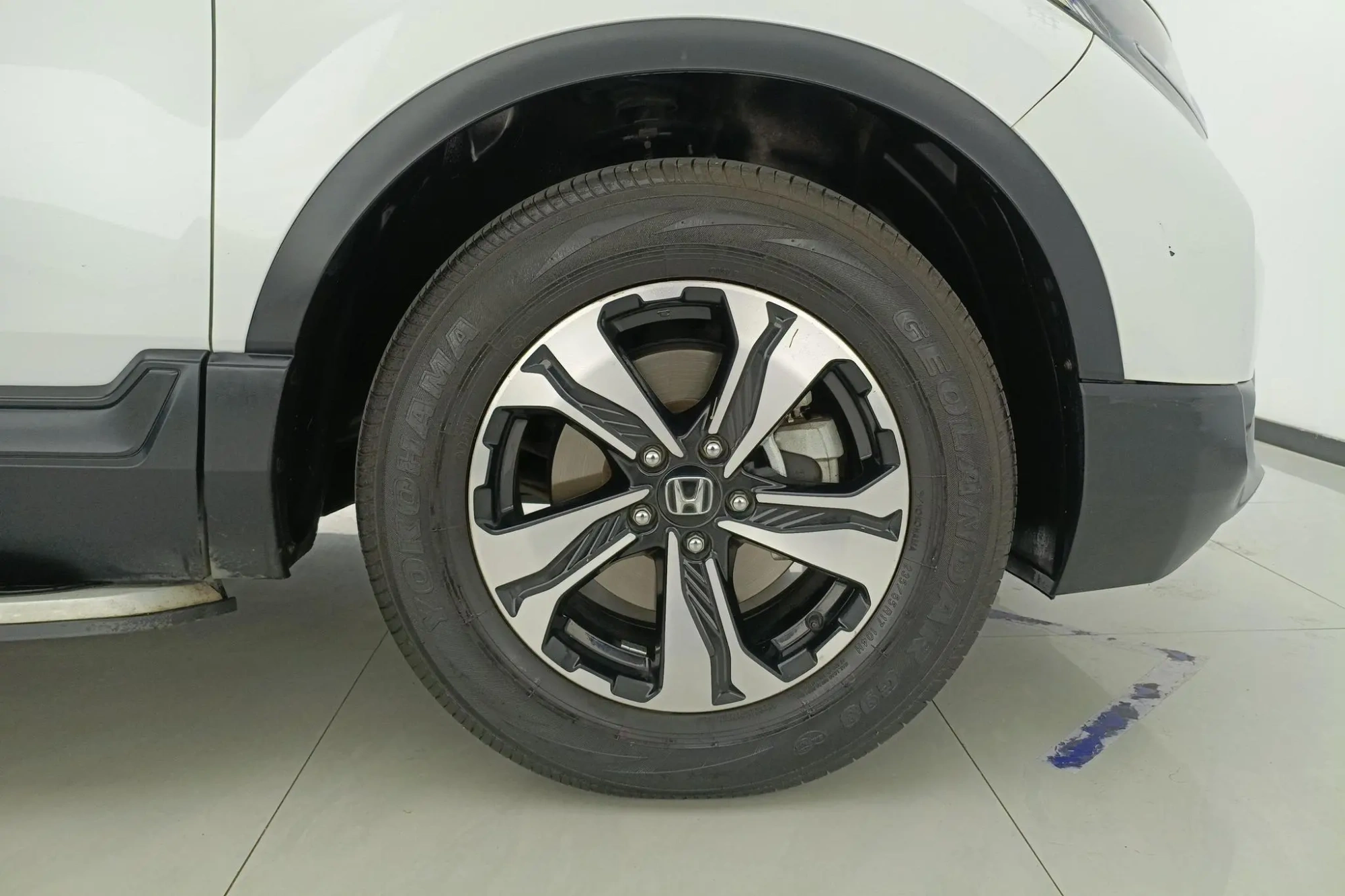 Honda Honda CR-V 240TURBO CVT two-wheel drive comfort version Country V