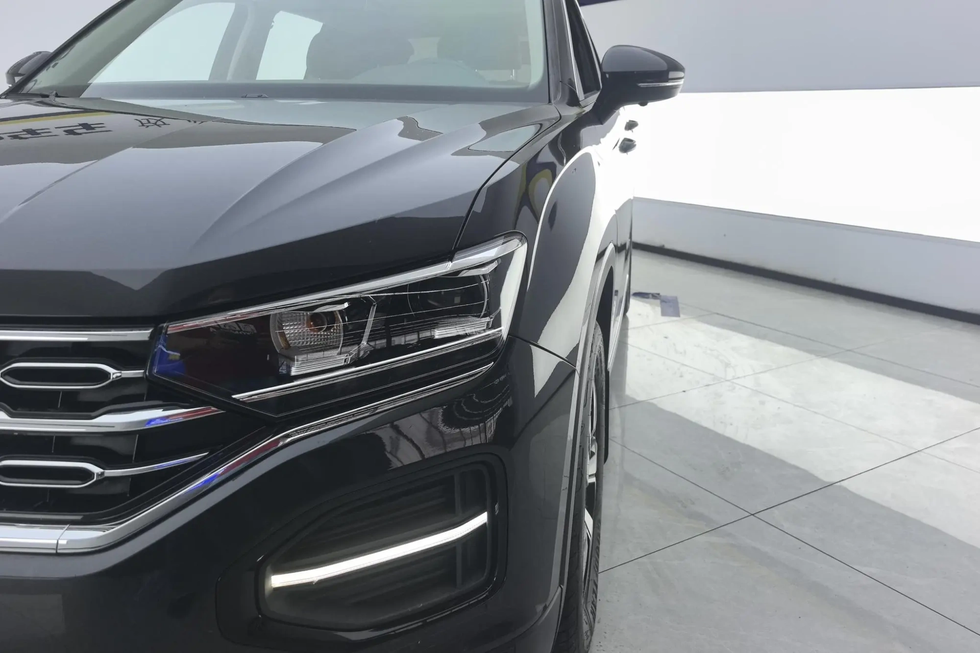 Volkswagen Tanyue 330TSI two-wheel drive luxury country VI