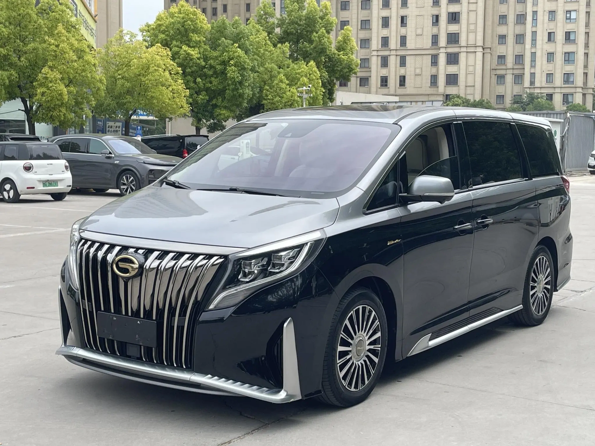 GAC Trumpchi M8 Master Series 390T four-seater Royal Edition