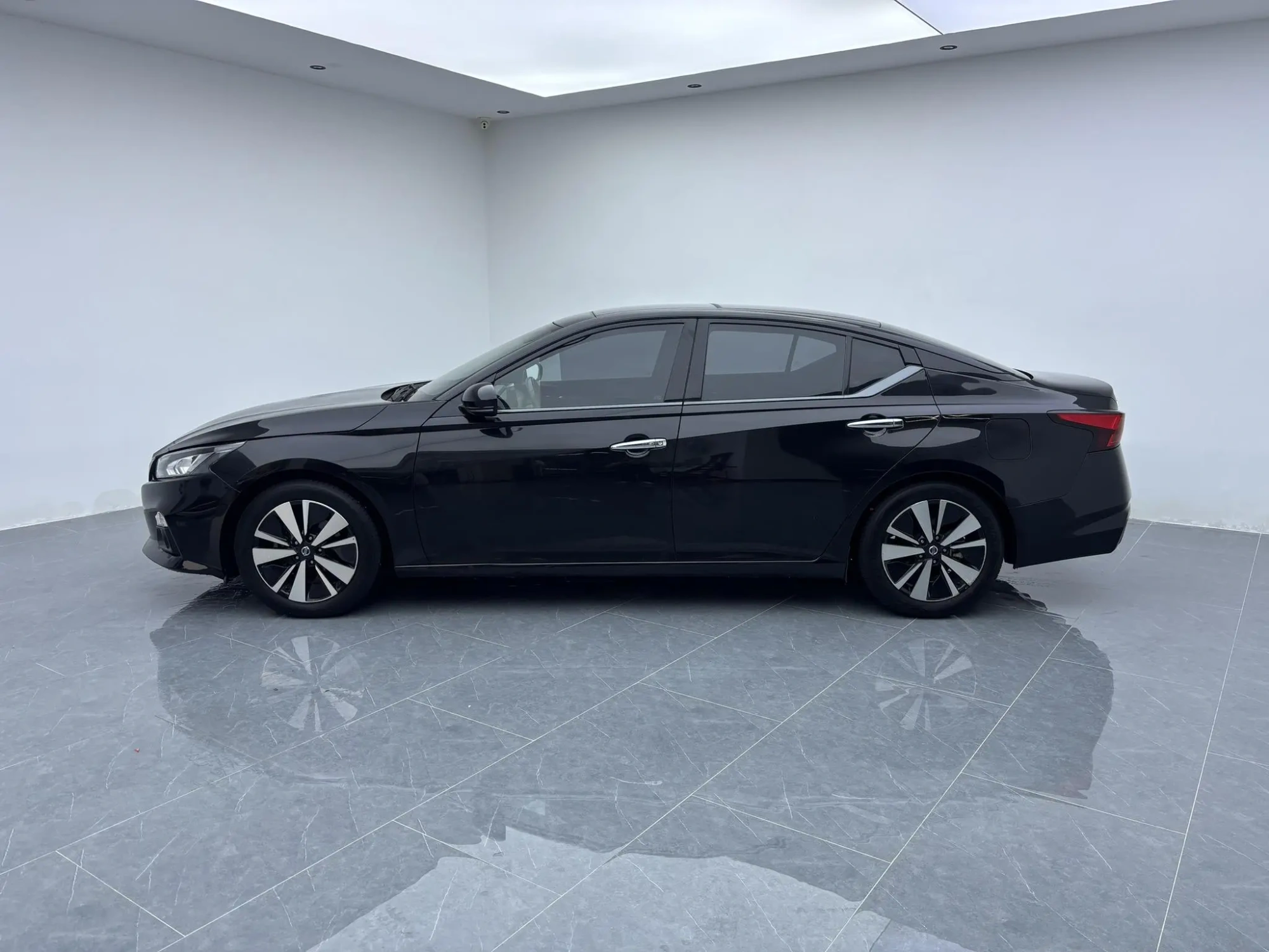 Nissan Teana 2.0 L XL Comfort Edition