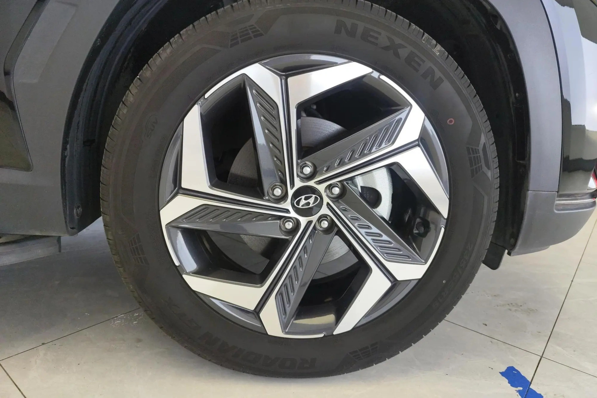 Hyundai Tucson Tucson L 1.5T DLX two-wheel drive Deluxe Edition