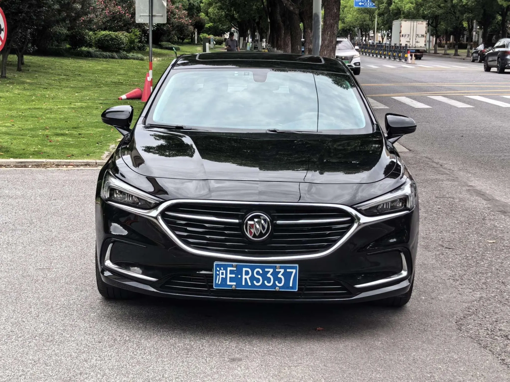 Buick Lacrosse 652T luxury