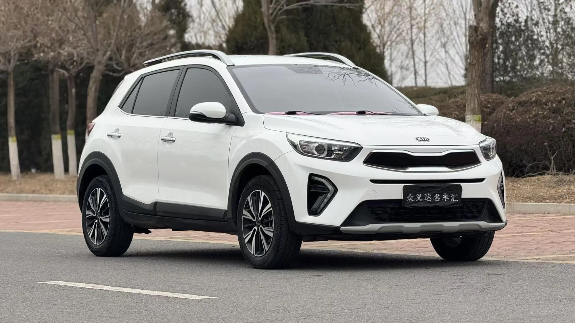 Kia Yi Ran Facelift 1.4L CVT Fun edition