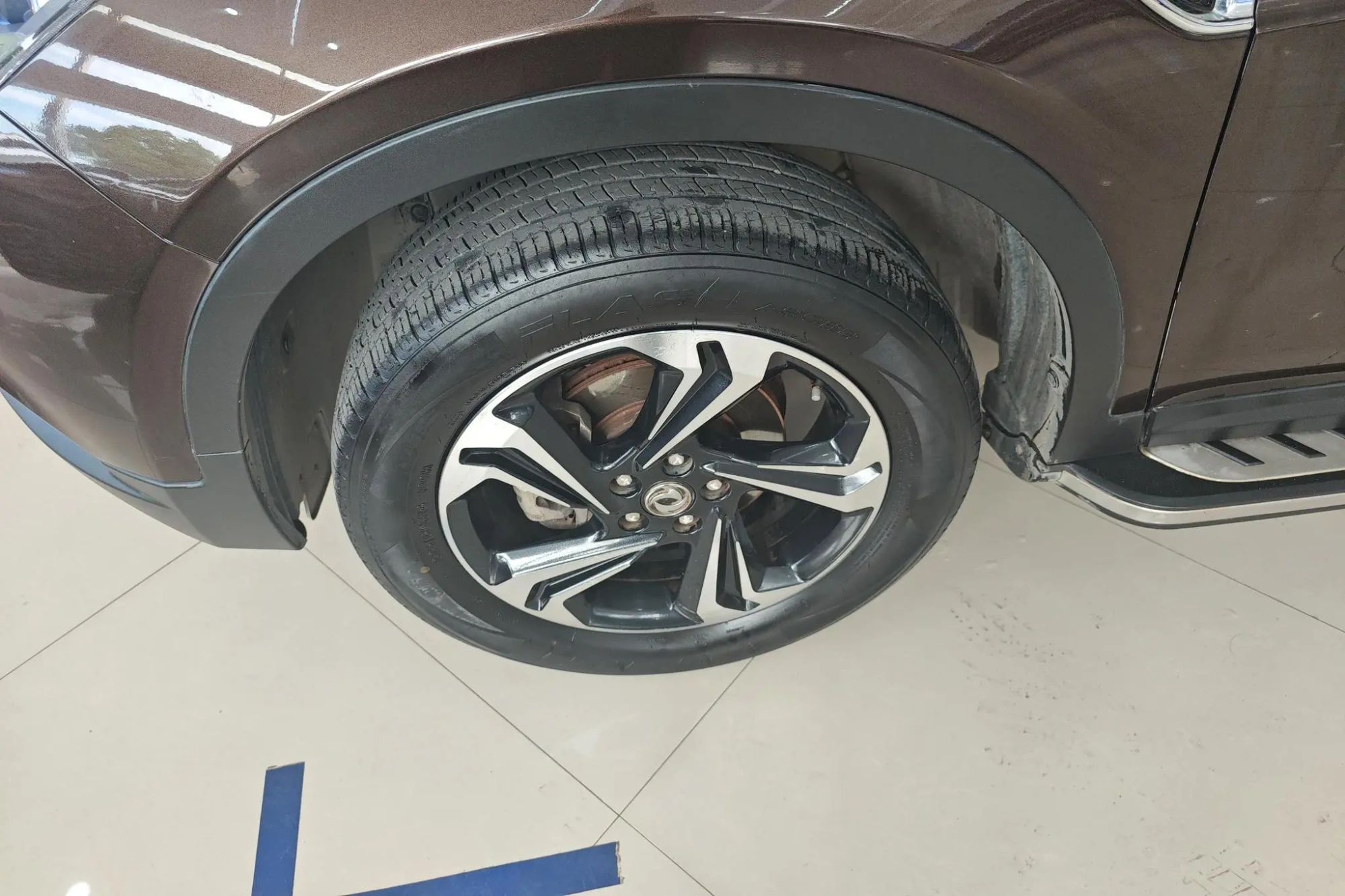 Dongfeng Fengshen Dongfeng Fengshen AX7 1.4T manual Zhiyue type