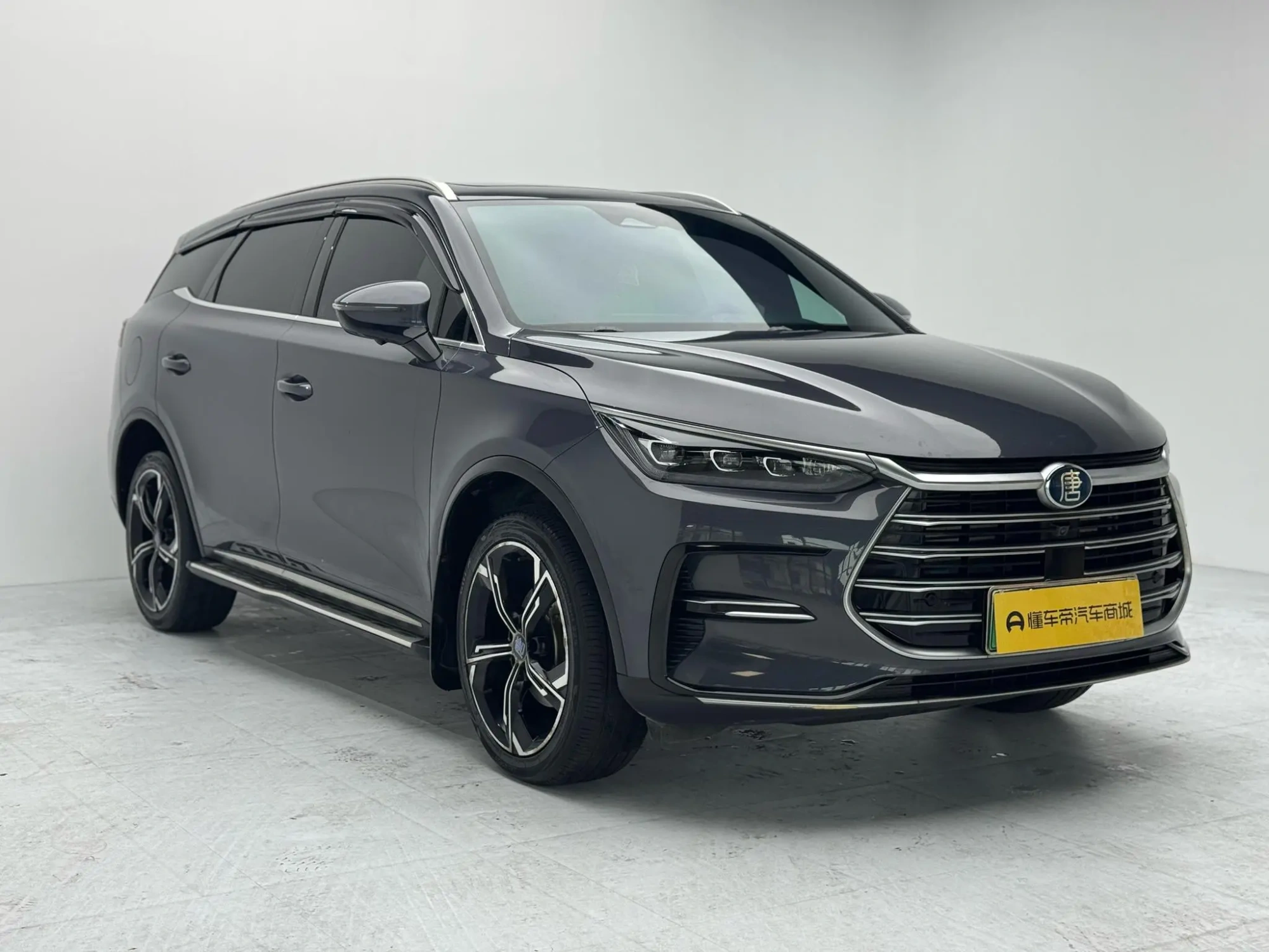BYD Tang DM DM-i 1.5T 112KM premium type