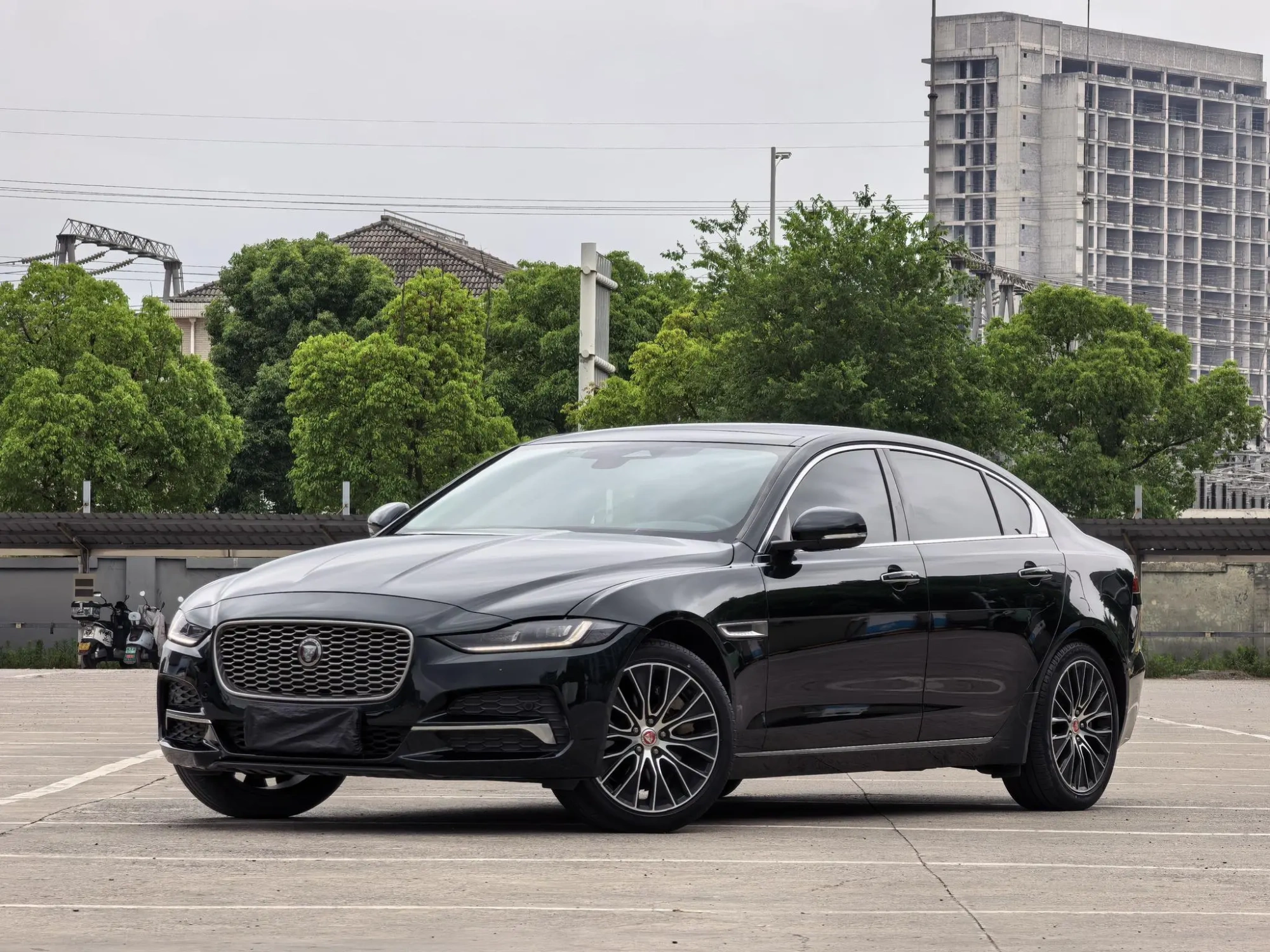 Jaguar Jaguar XEL 2.0T 250PS S aggressive and elegant version