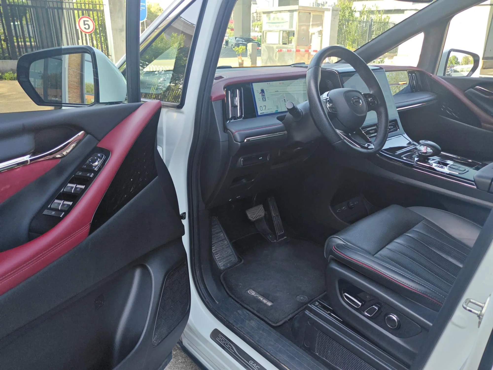 GAC Trumpchi M8 Master Series 2.0 TGDI Extreme Edition