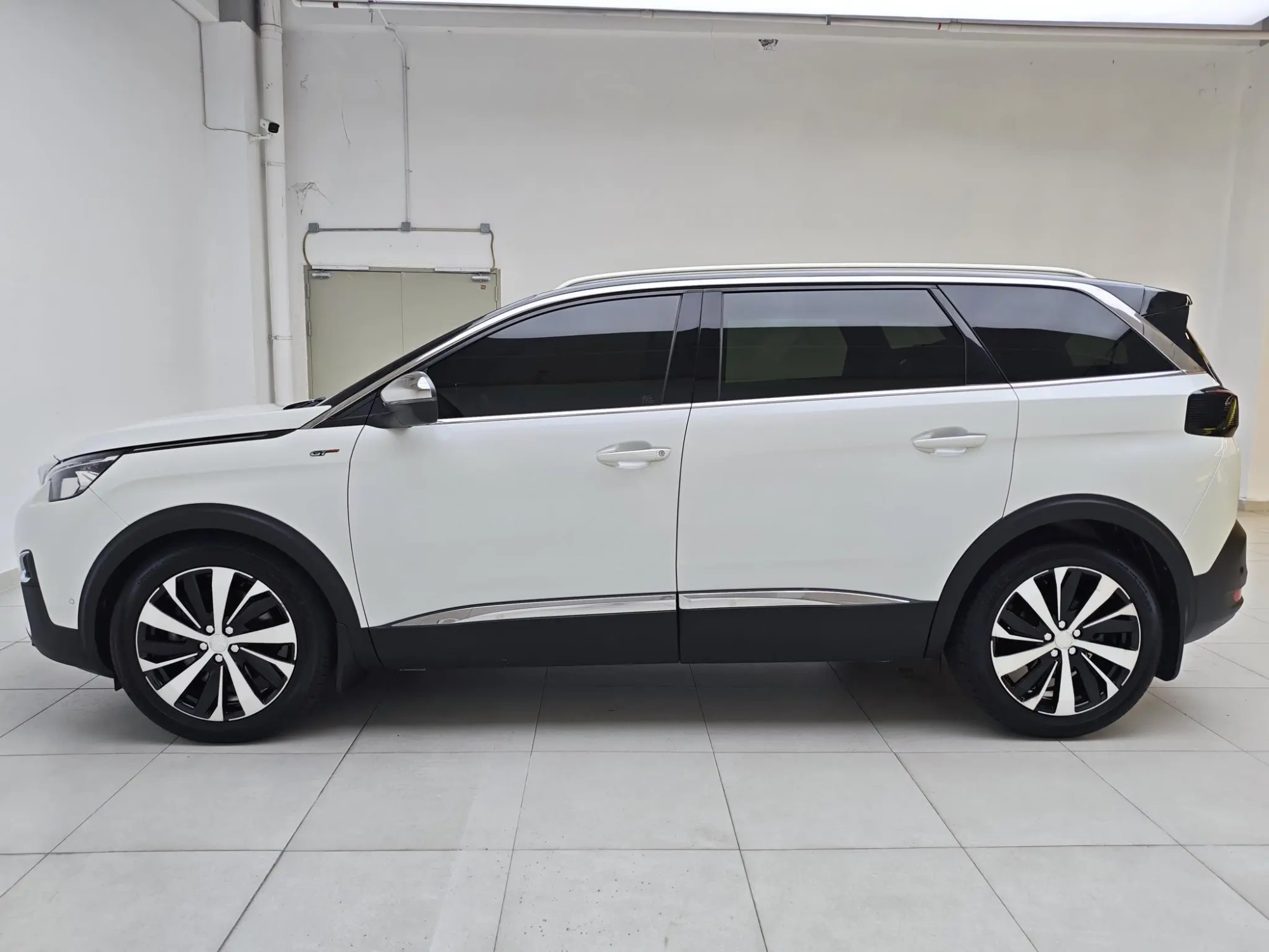 Peugeot Peugeot 5008 380THP 7-seater luxury GT version