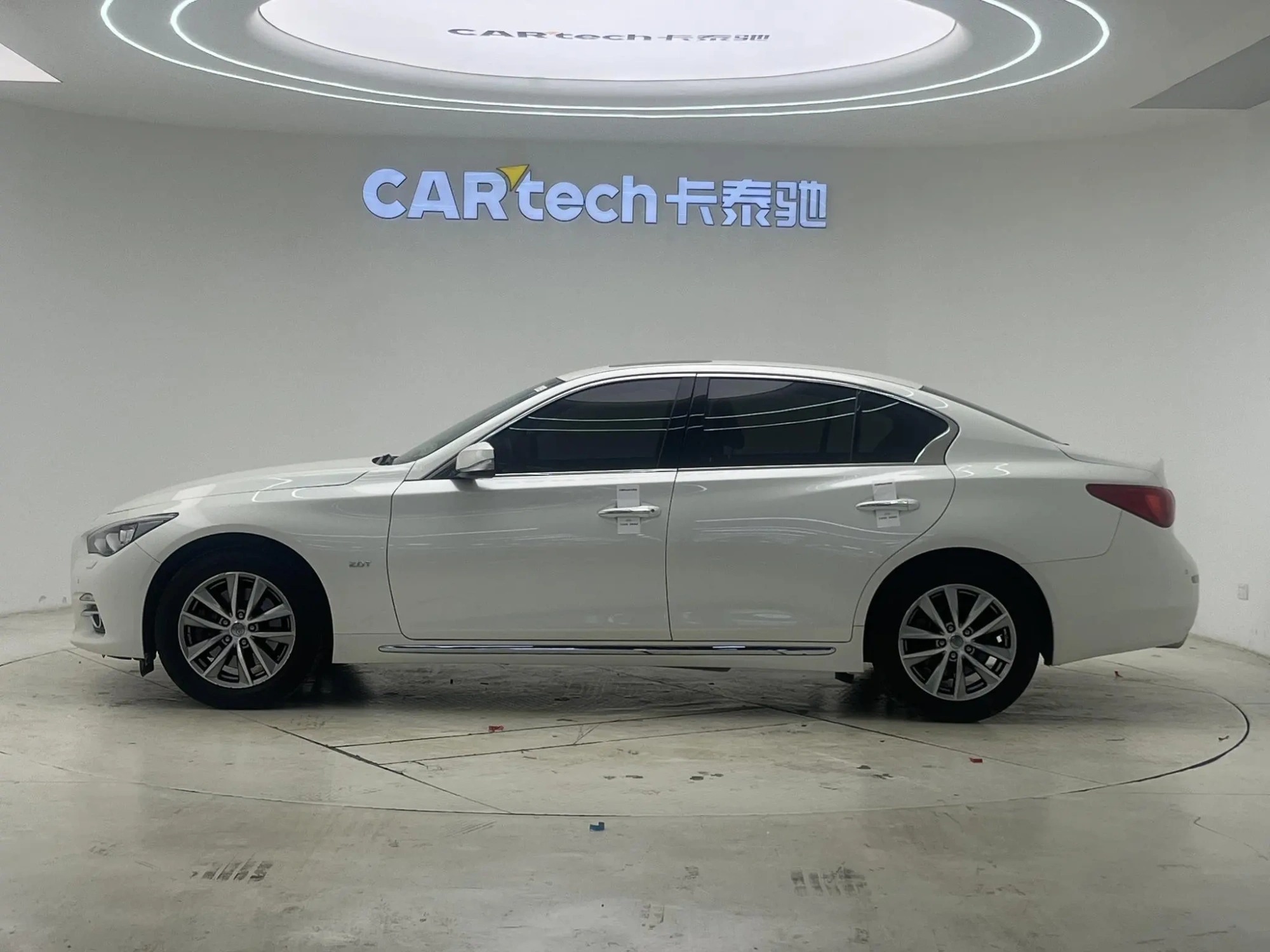 Infiniti Infiniti Q50L 2.0T Enjoy Edition